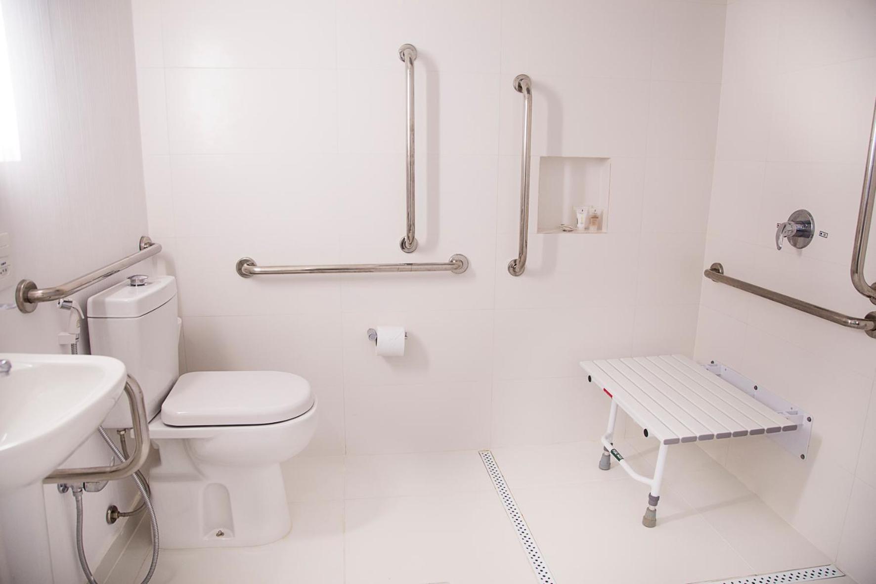 Handicapped Suite