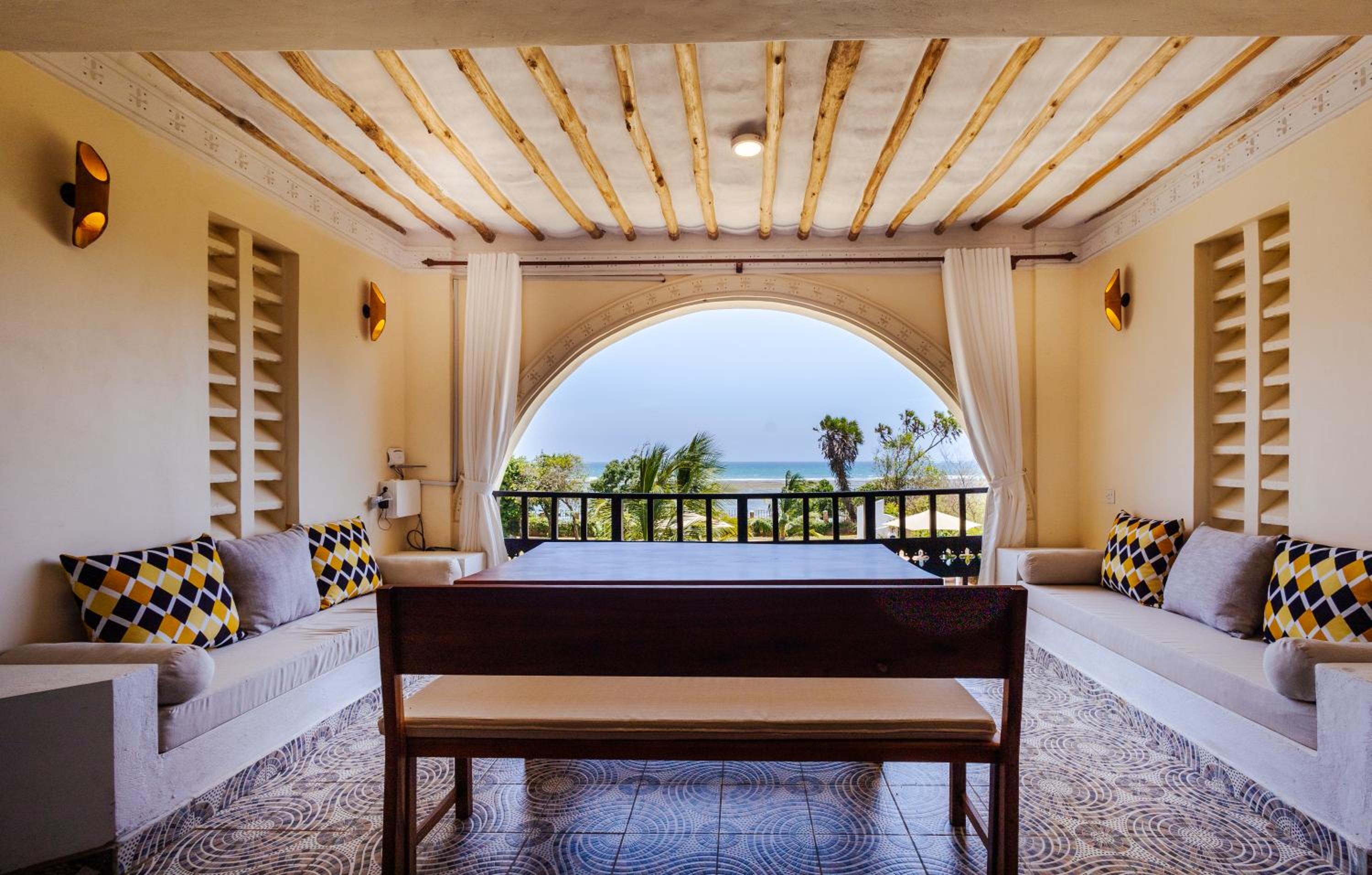 Villa - Beach Front photo 2