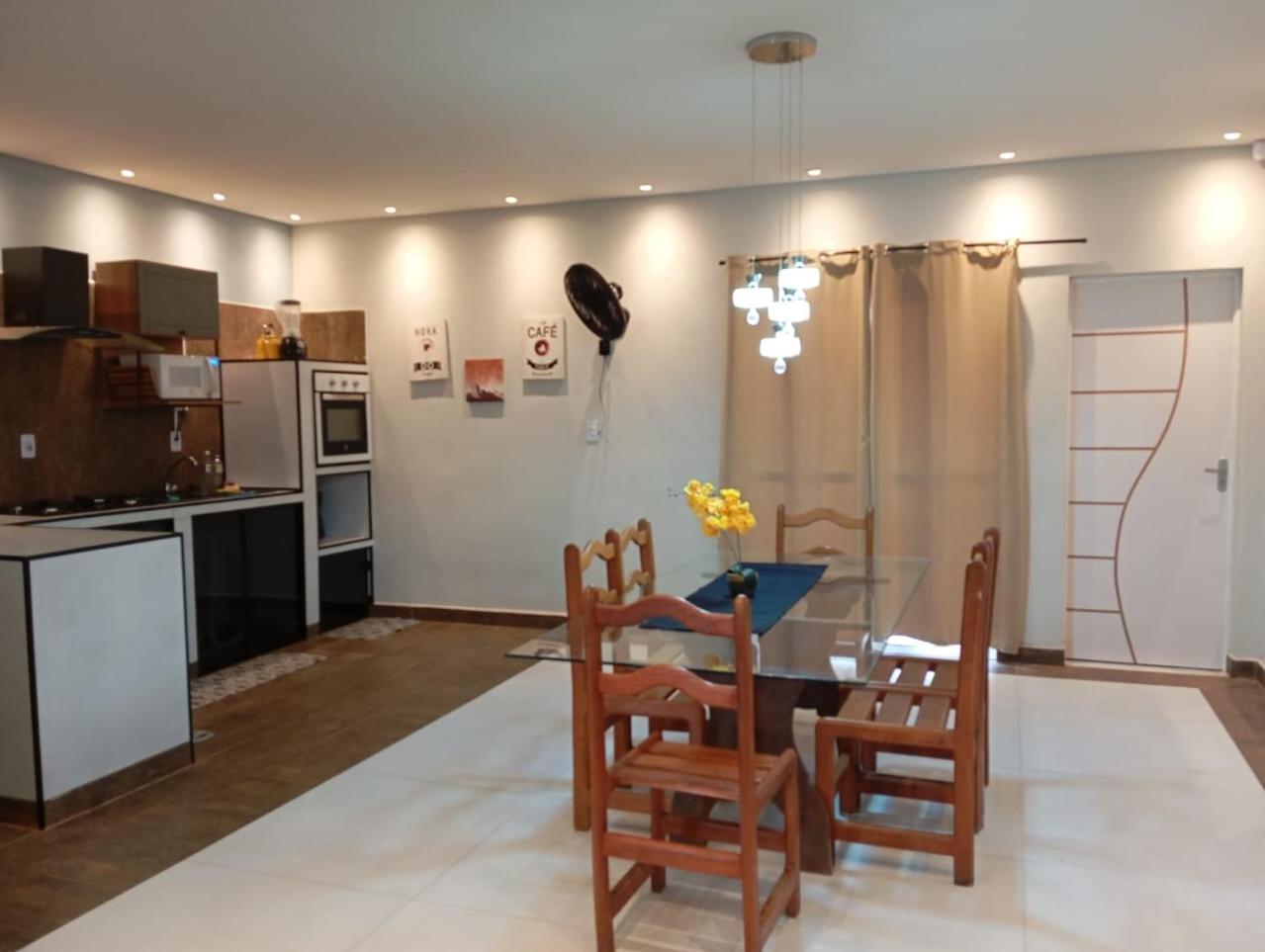 Three-Bedroom House photo 3