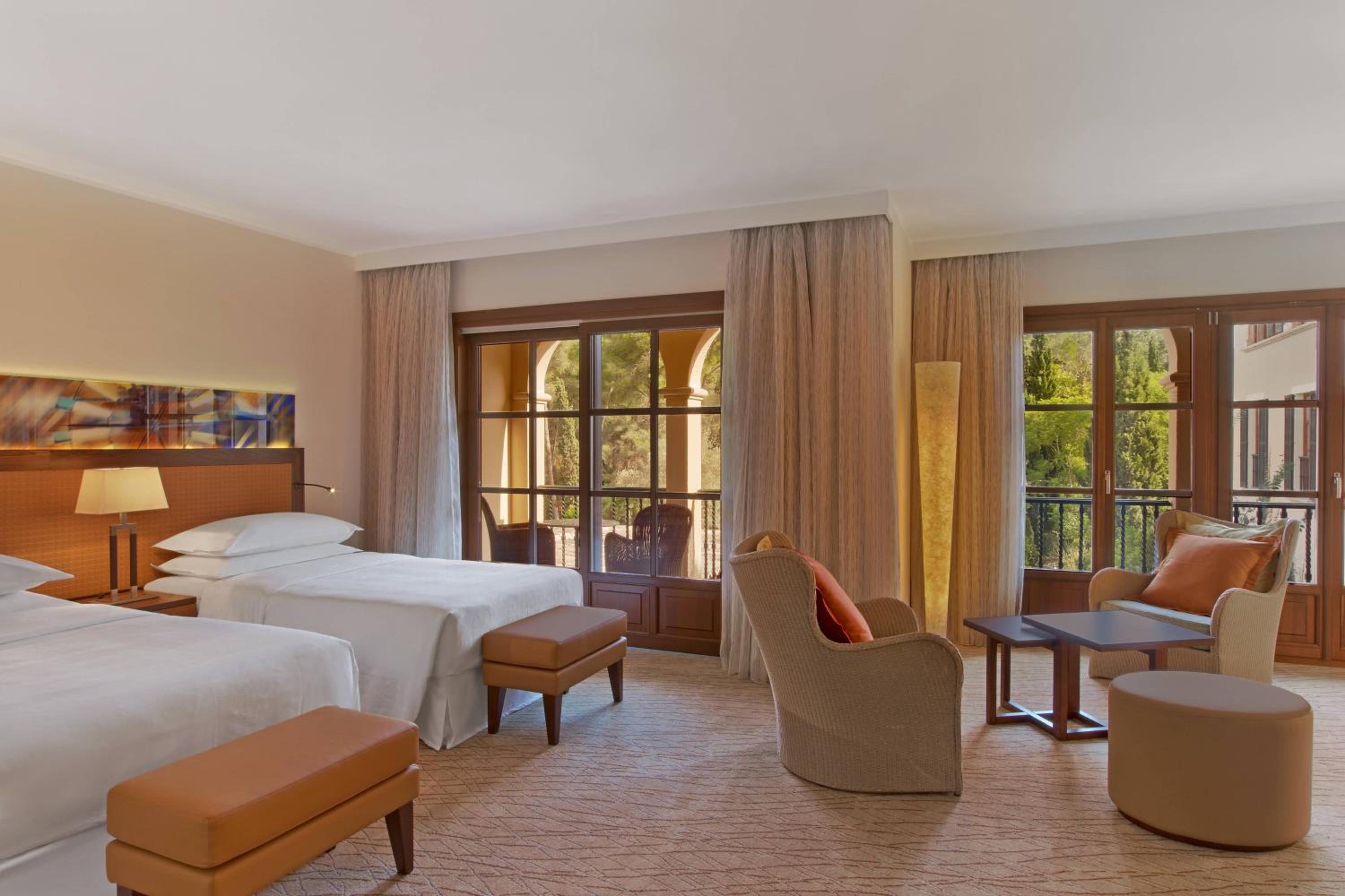 Deluxe Twin Room
