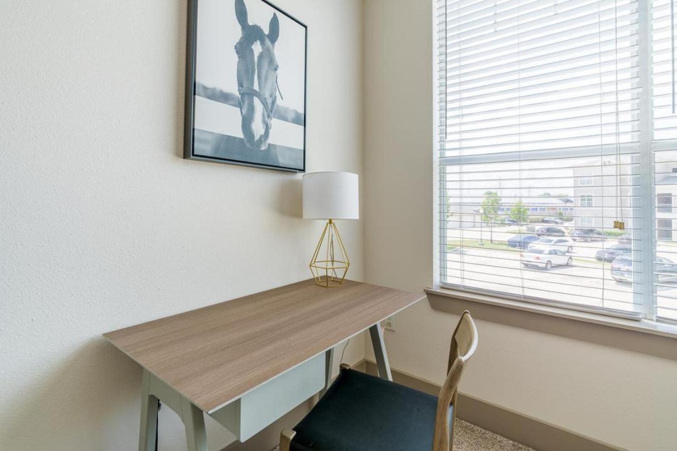 Apartment photo 2