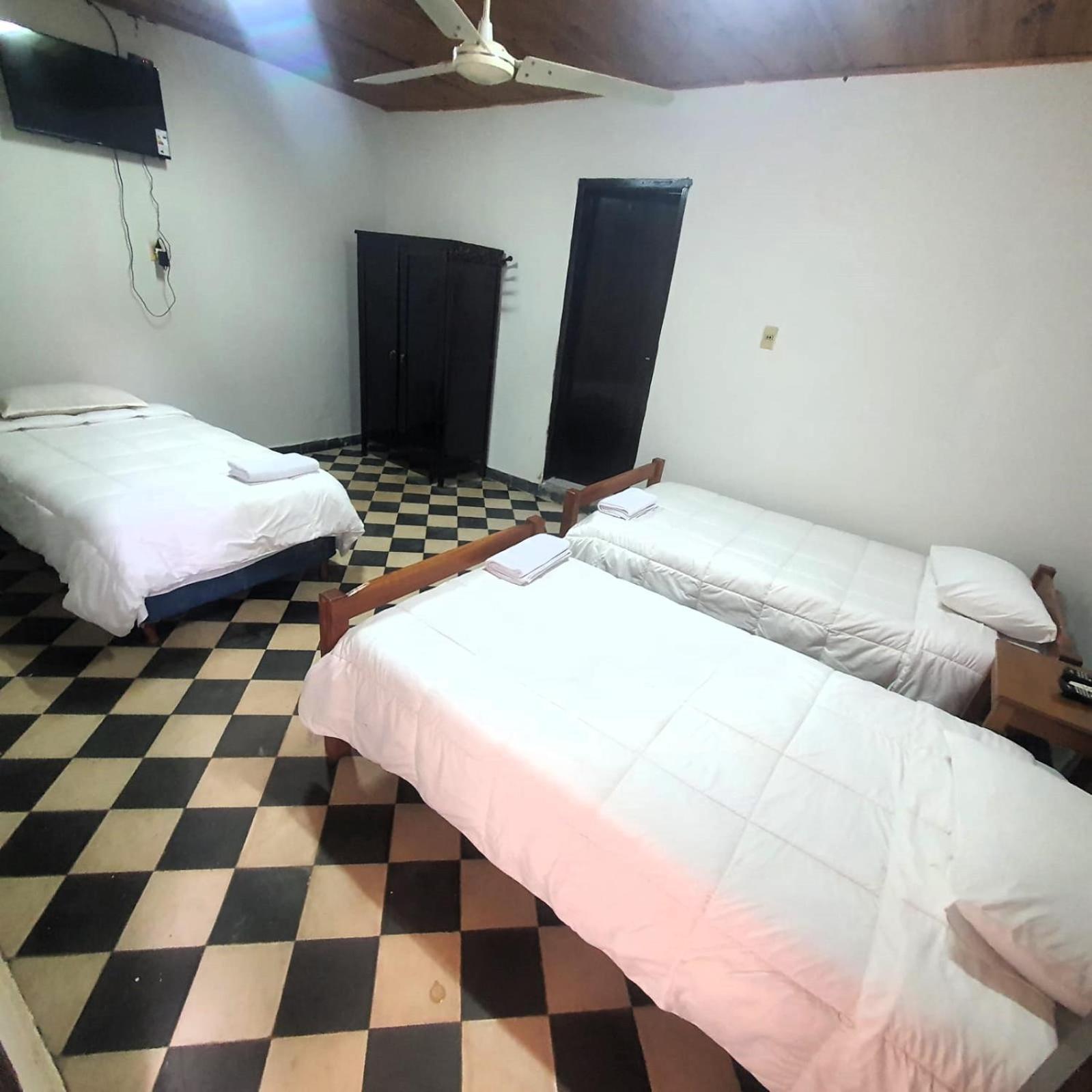 Standard Triple Room photo 3