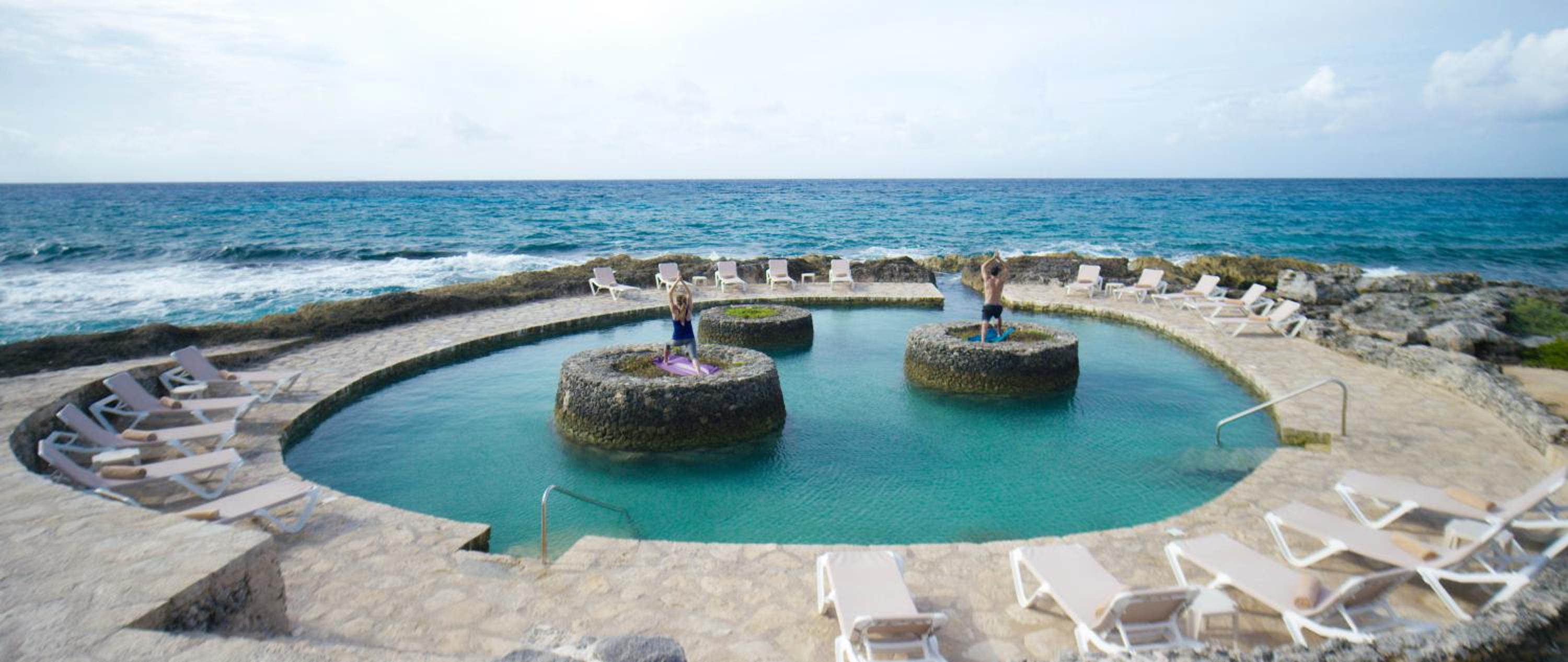 Deluxe Room (Unlimited Xcaret Xperience - Basic Entrance)