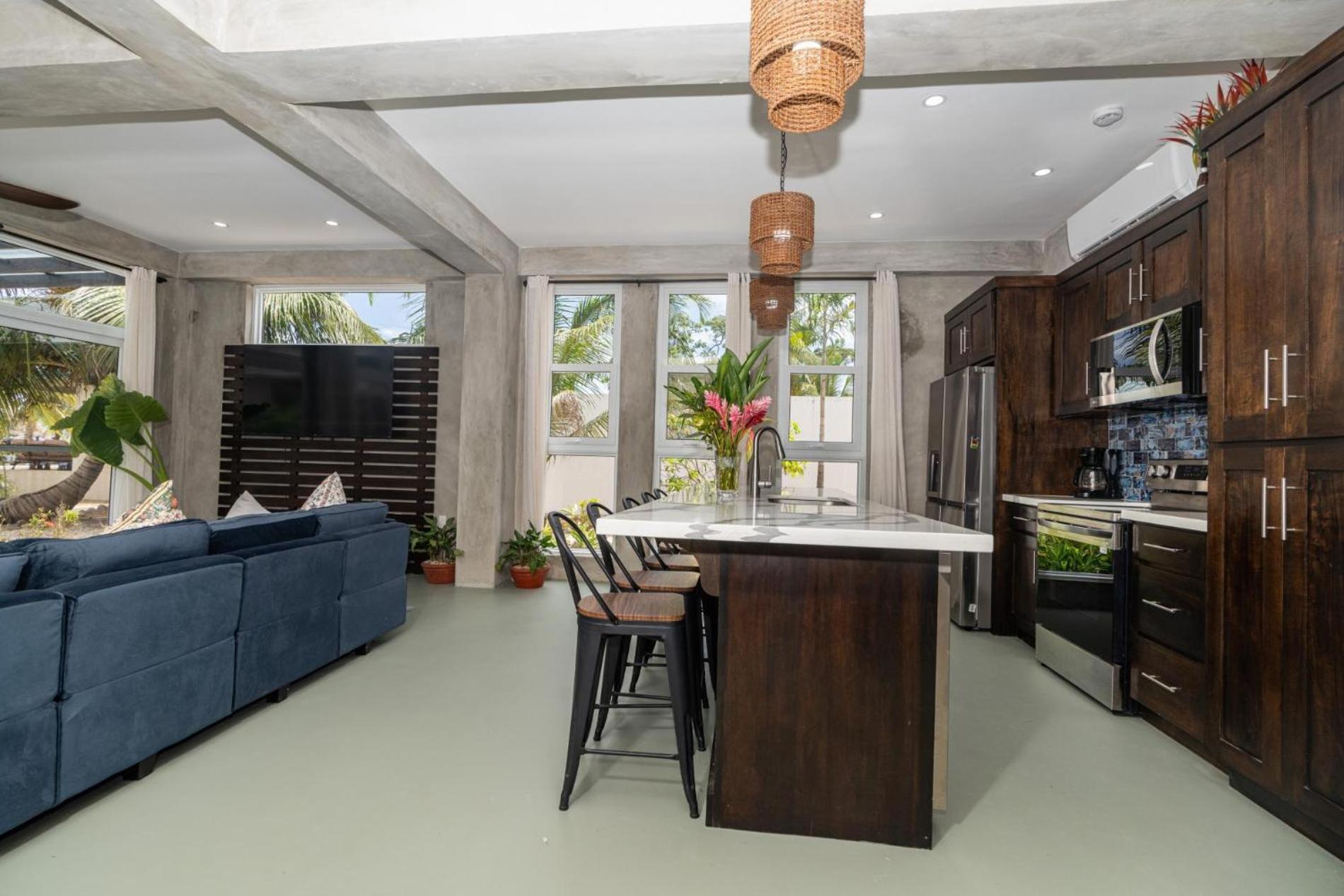 Villa with Private Pool photo 2