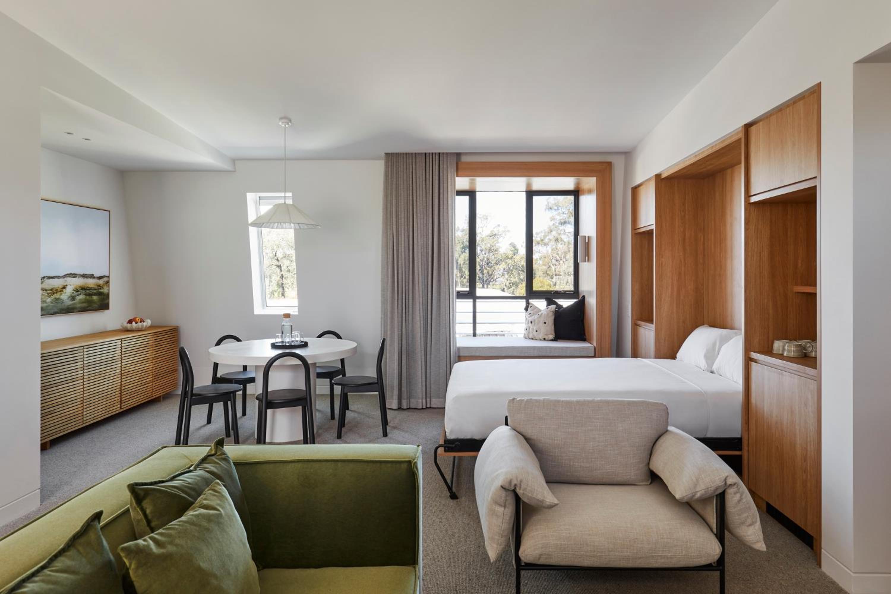Solstice Suite photo 1
