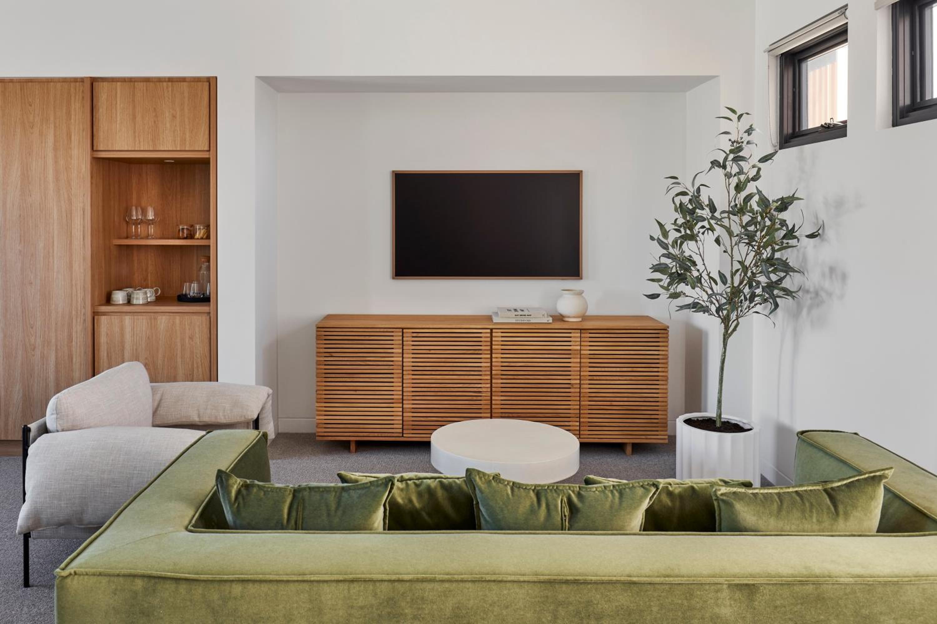 Solstice Suite photo 2