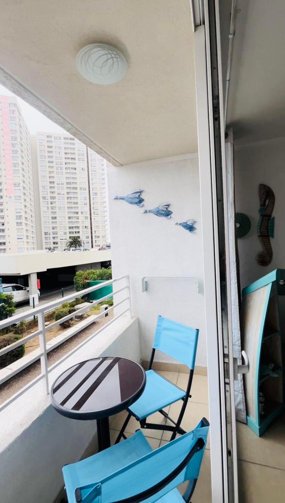 Two-Bedroom Apartment with Balcony photo 2