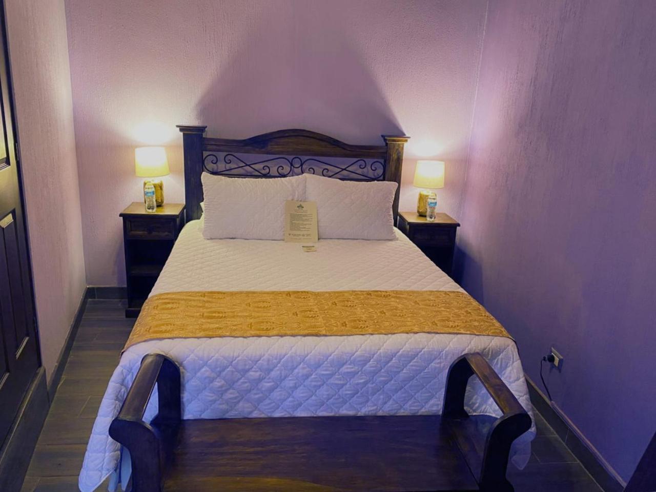 Small Double Room photo 1