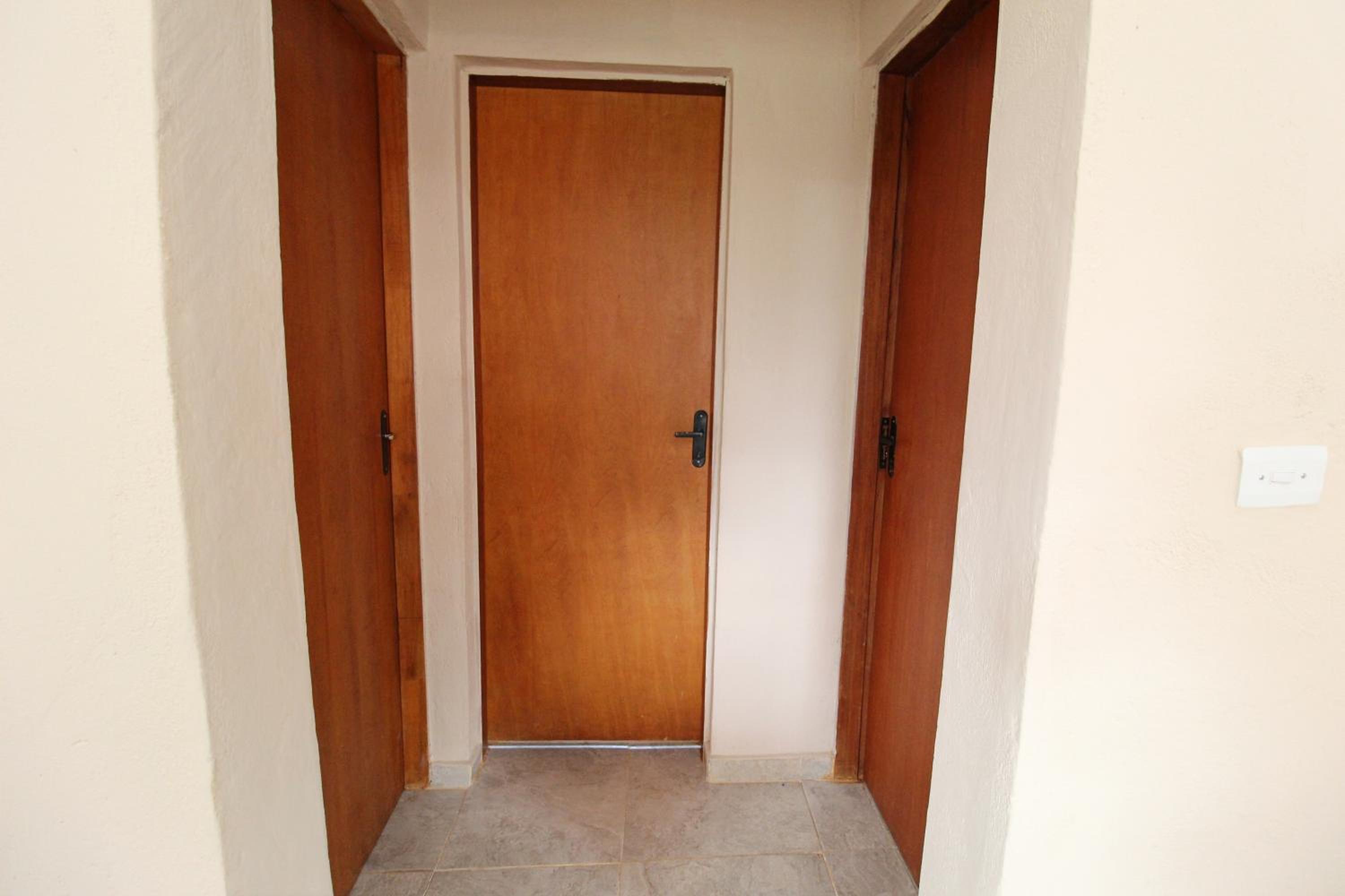 Three-Bedroom House photo 3