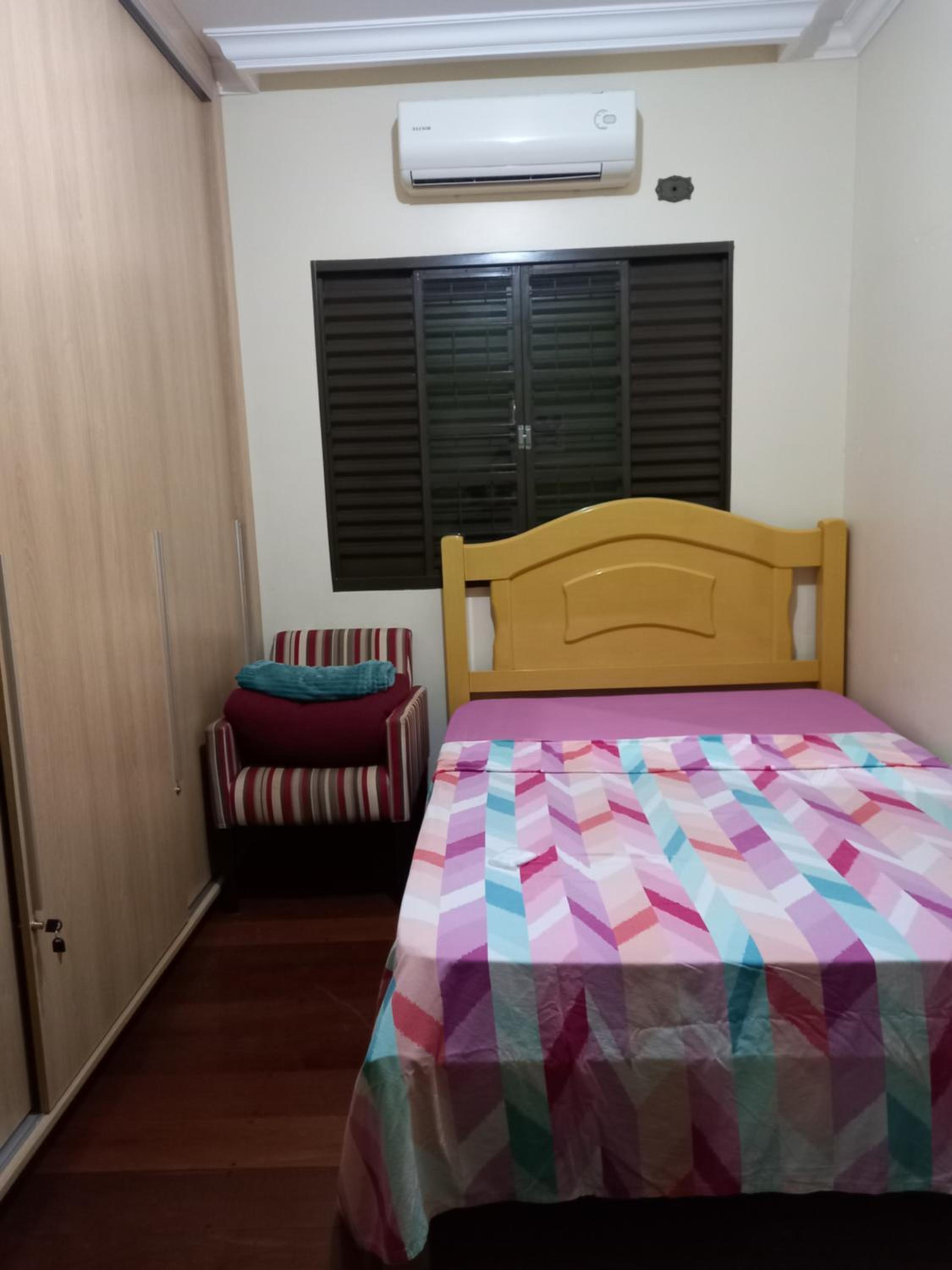 Double Room with Shared Bathroom photo 1