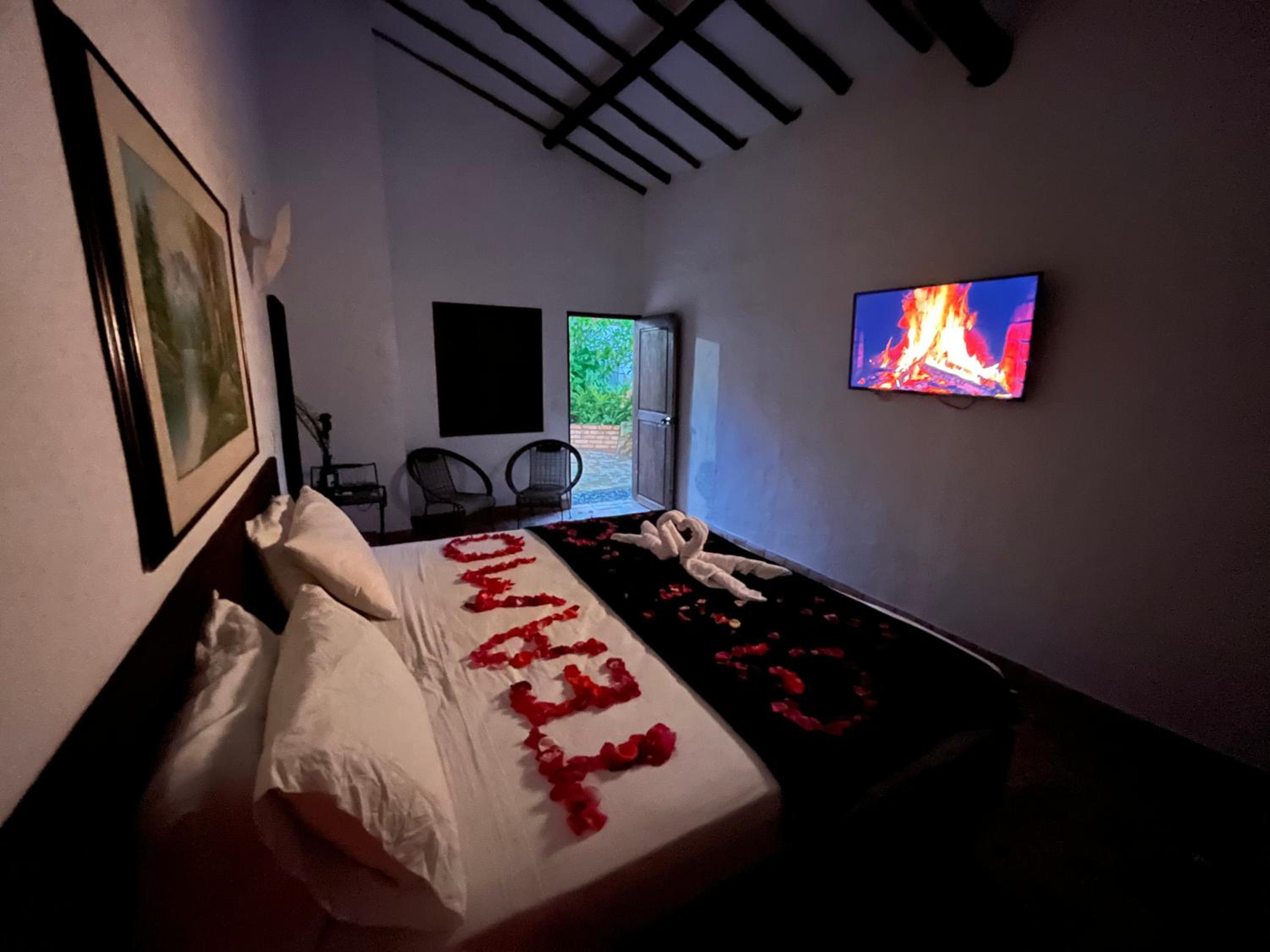 Double Room With Private Bathroom photo 2