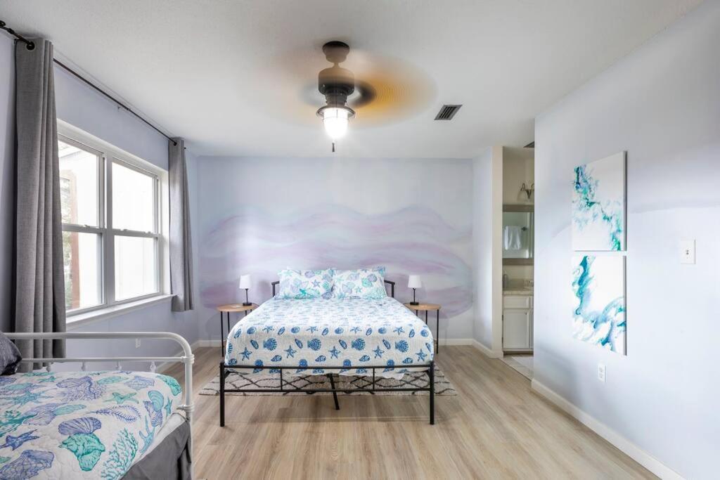 Two-Bedroom House photo 1