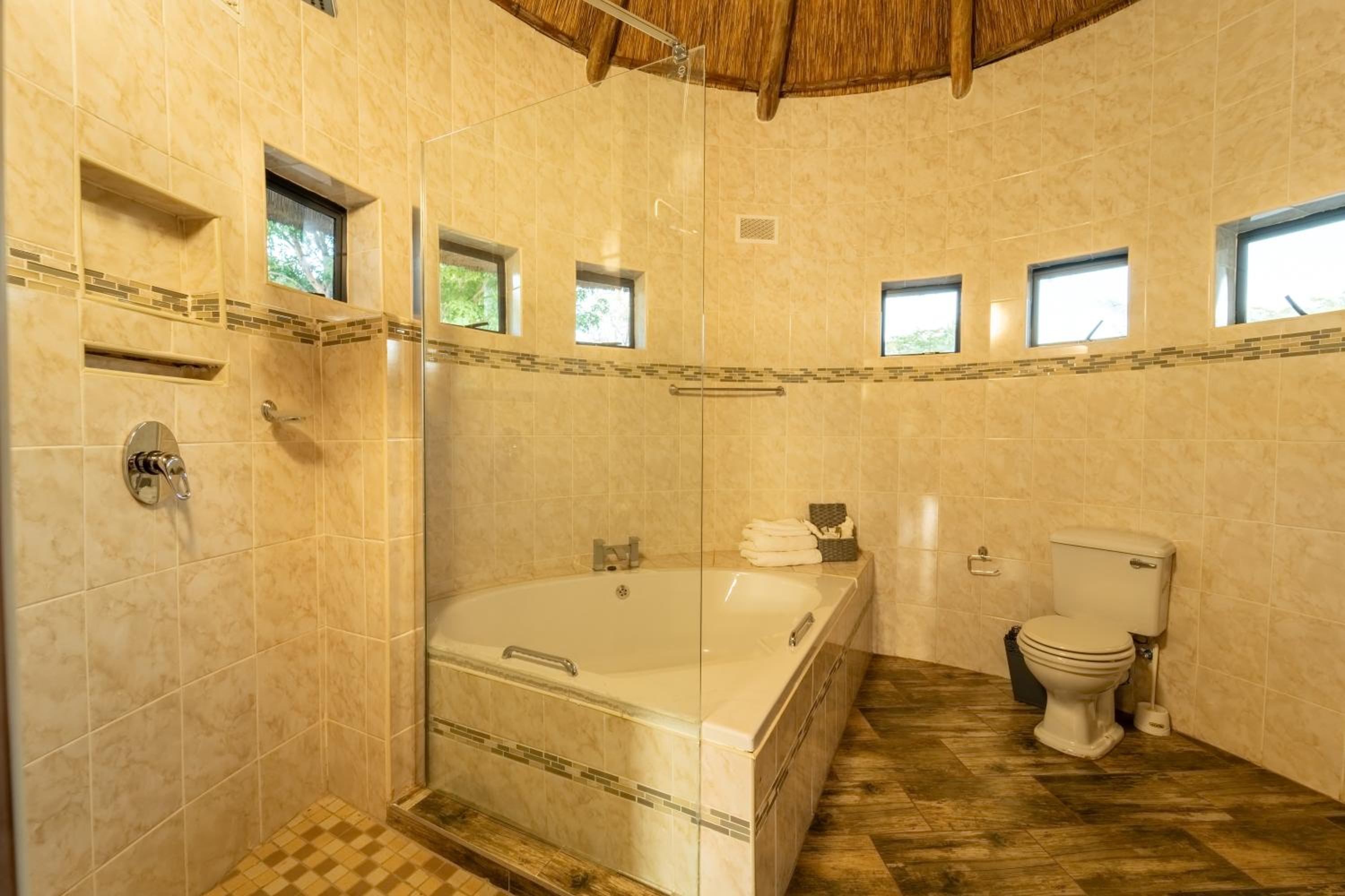 Executive Suite photo 2