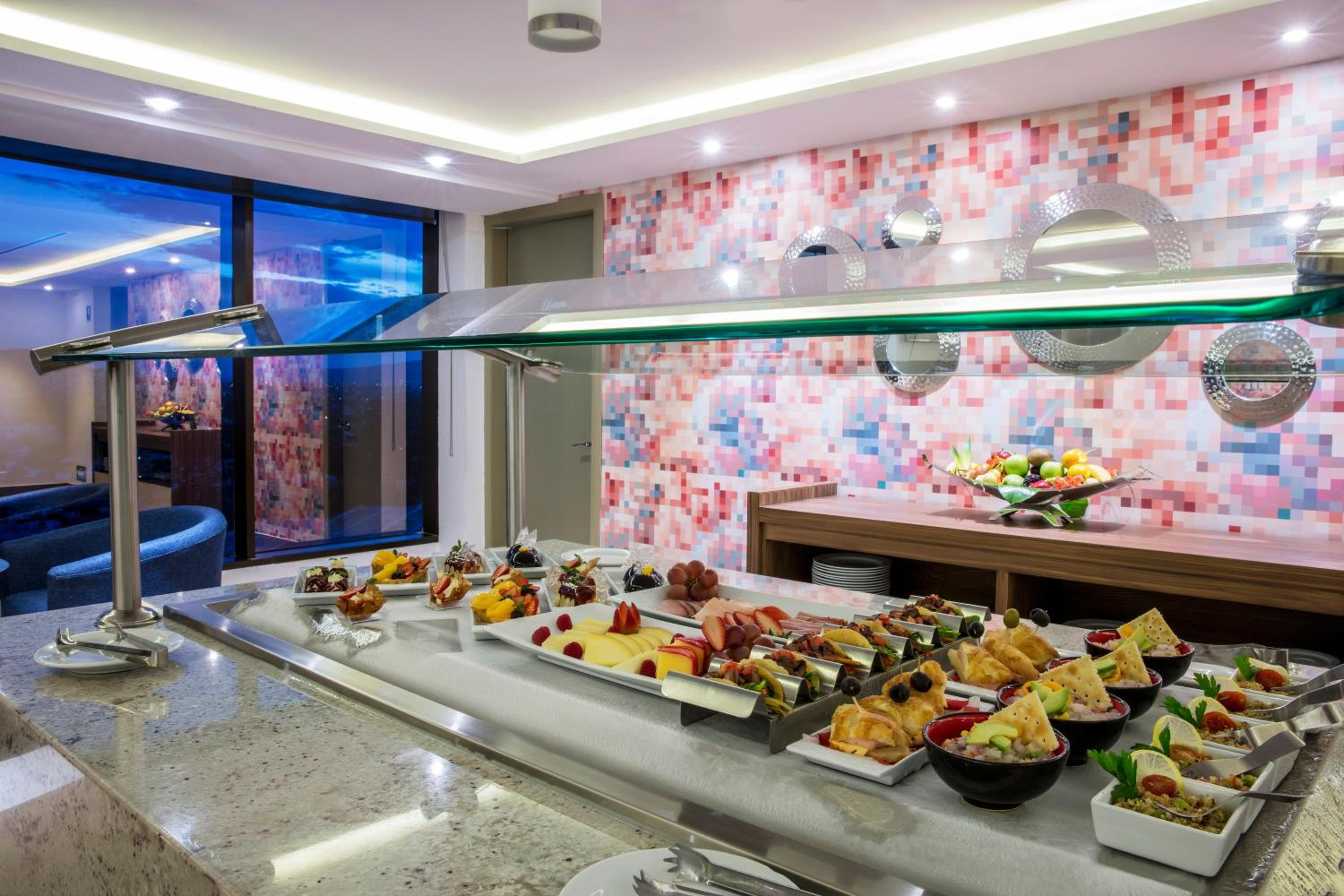 Queen Suite