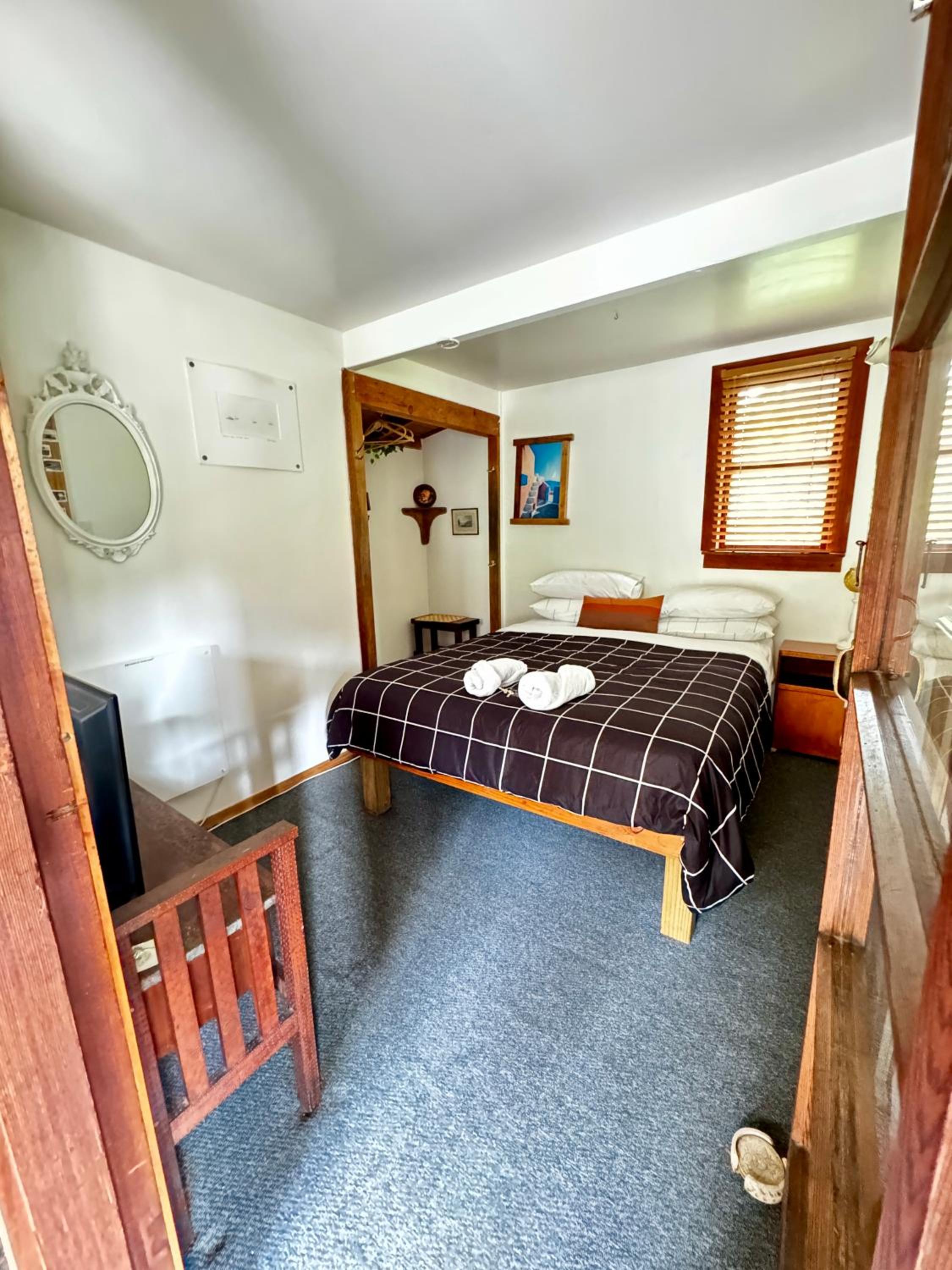 Deluxe Queen Room - 'Aroha' - Photo 3