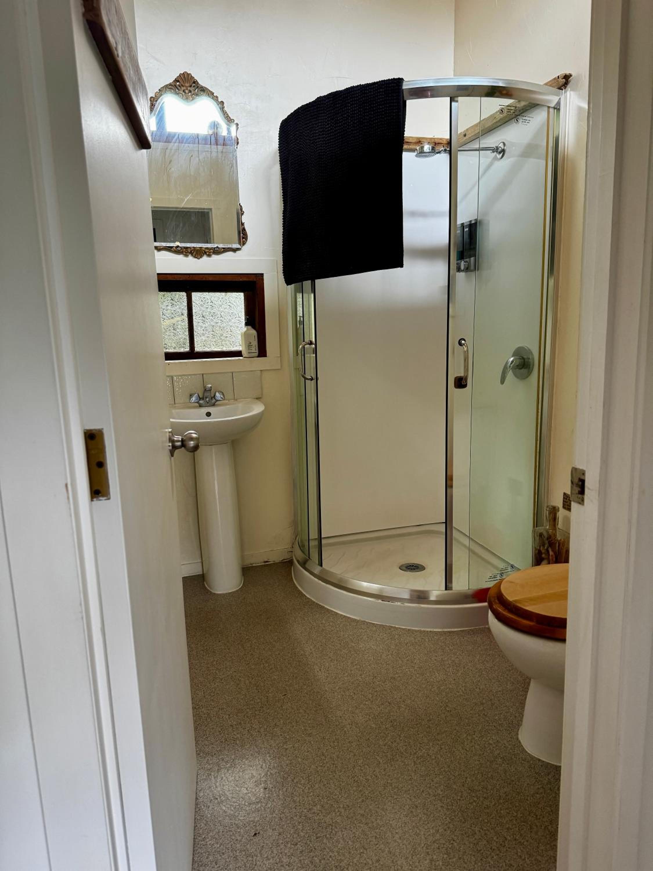 Deluxe Double Room - 'Tui' - Photo 4