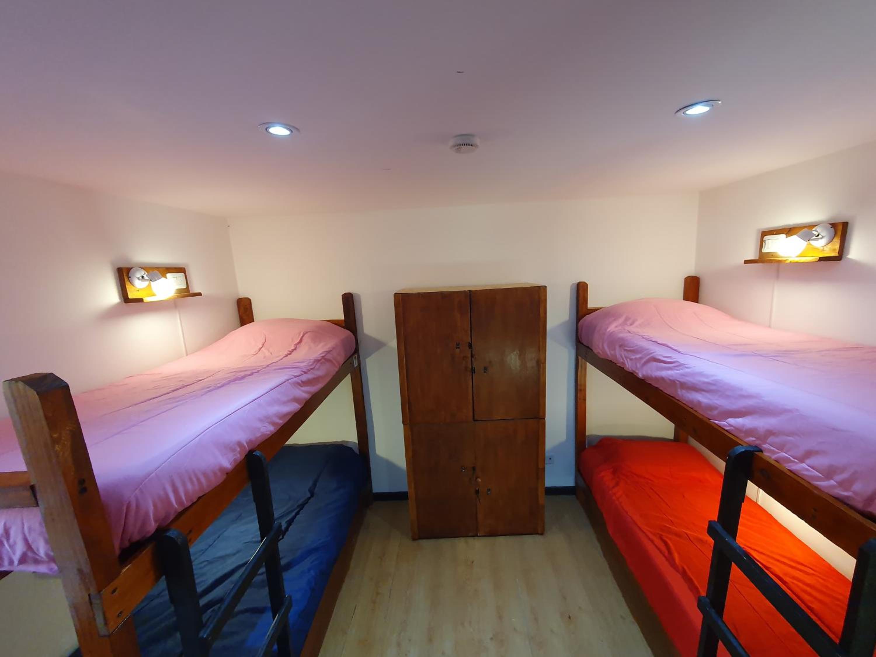 Bed in 4-Bed Mixed Dormitory Room