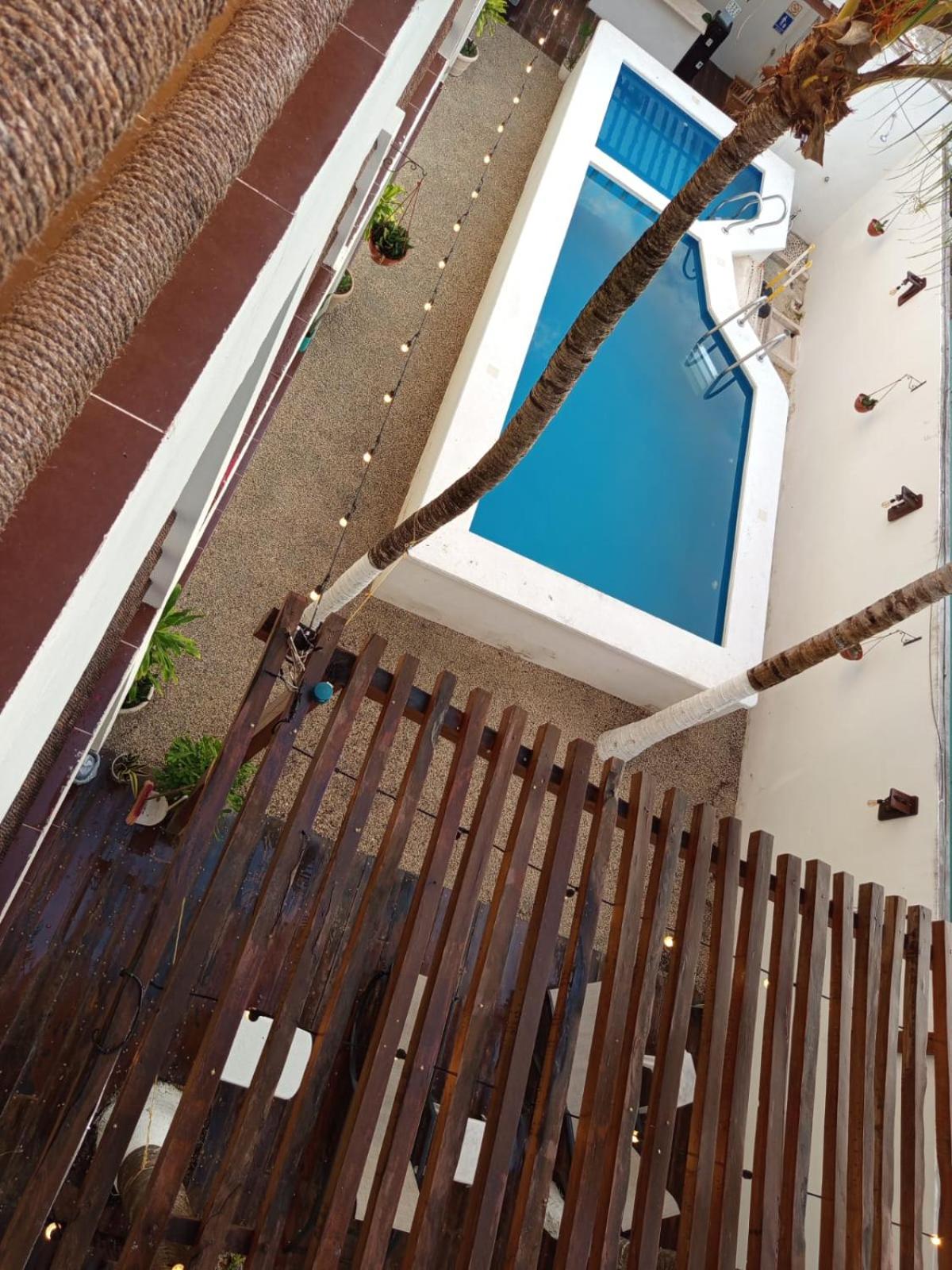 Apartment with Pool View  - Photo 29