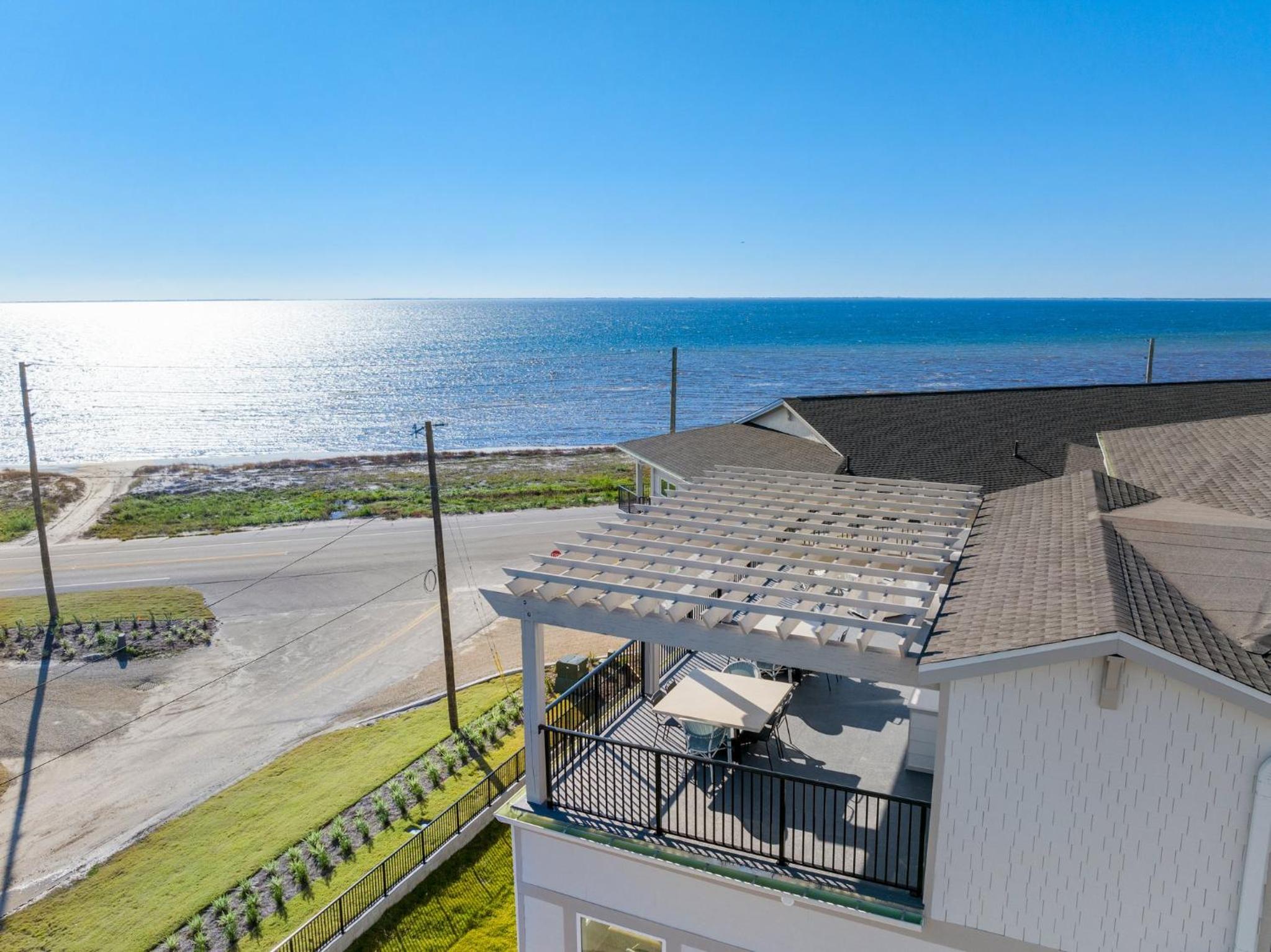 Four-Bedroom Vacation Home photo 1