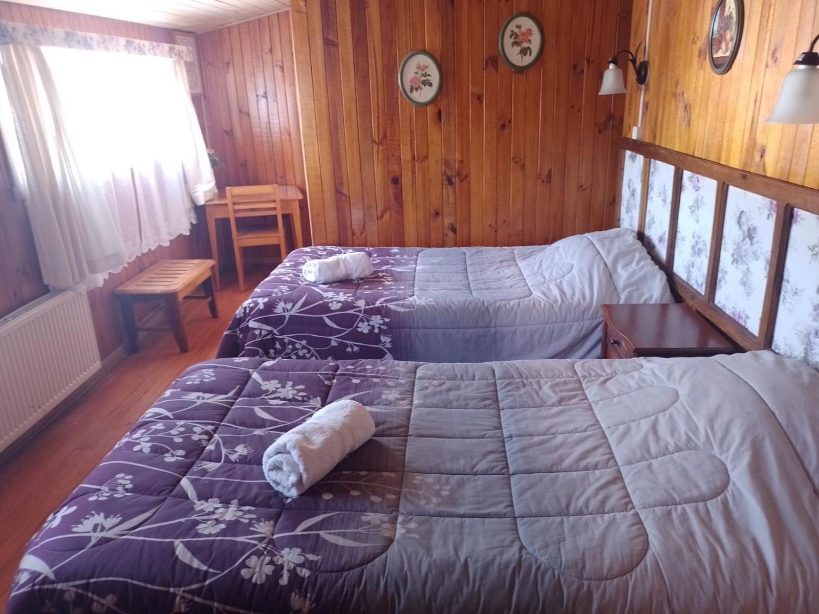 Standard Twin Room