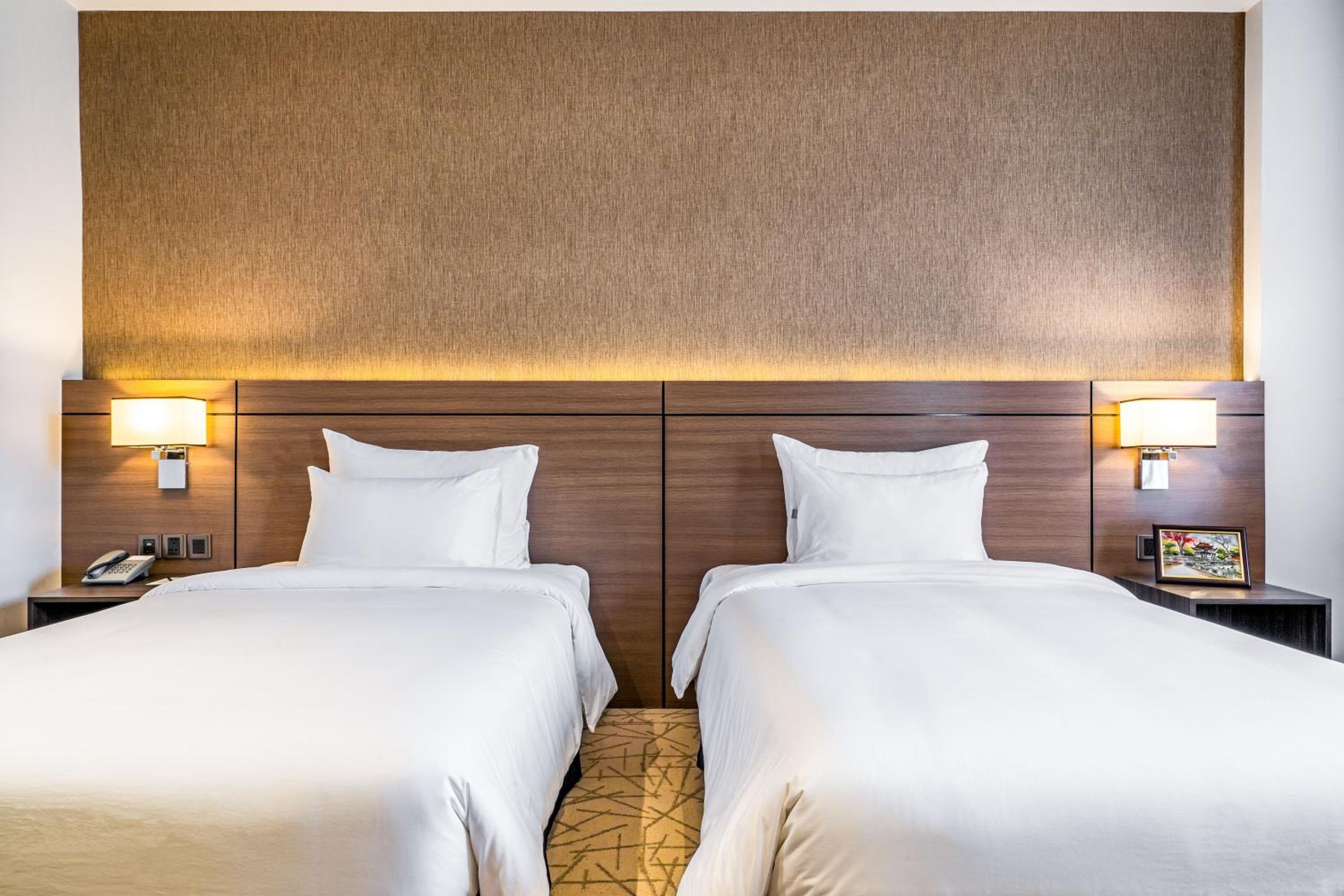 Superior Twin Room - Photo 1