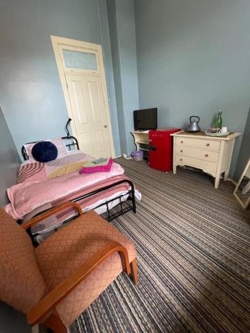 STAR ROOM 3
