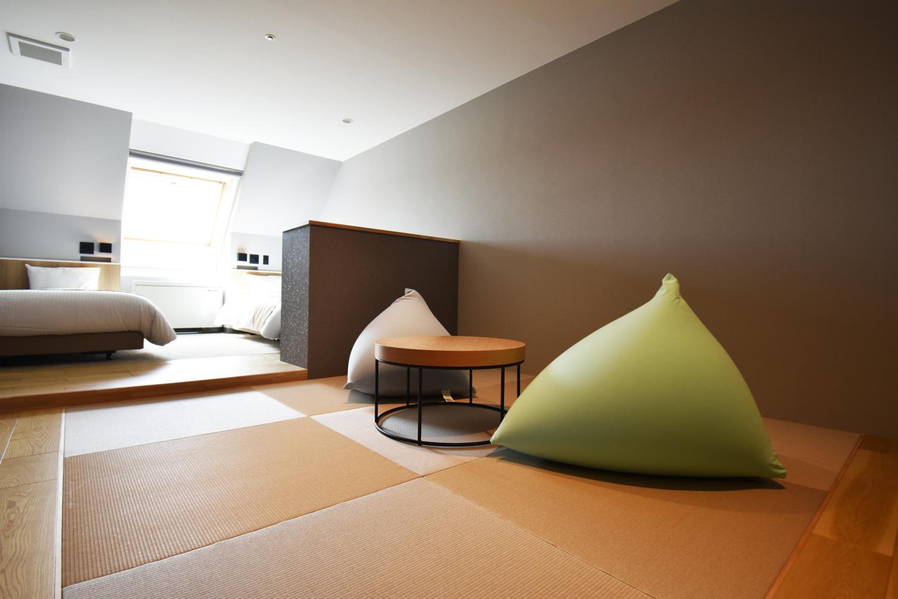 Premium Family Room with Tatami Area - Non-Smoking photo 3