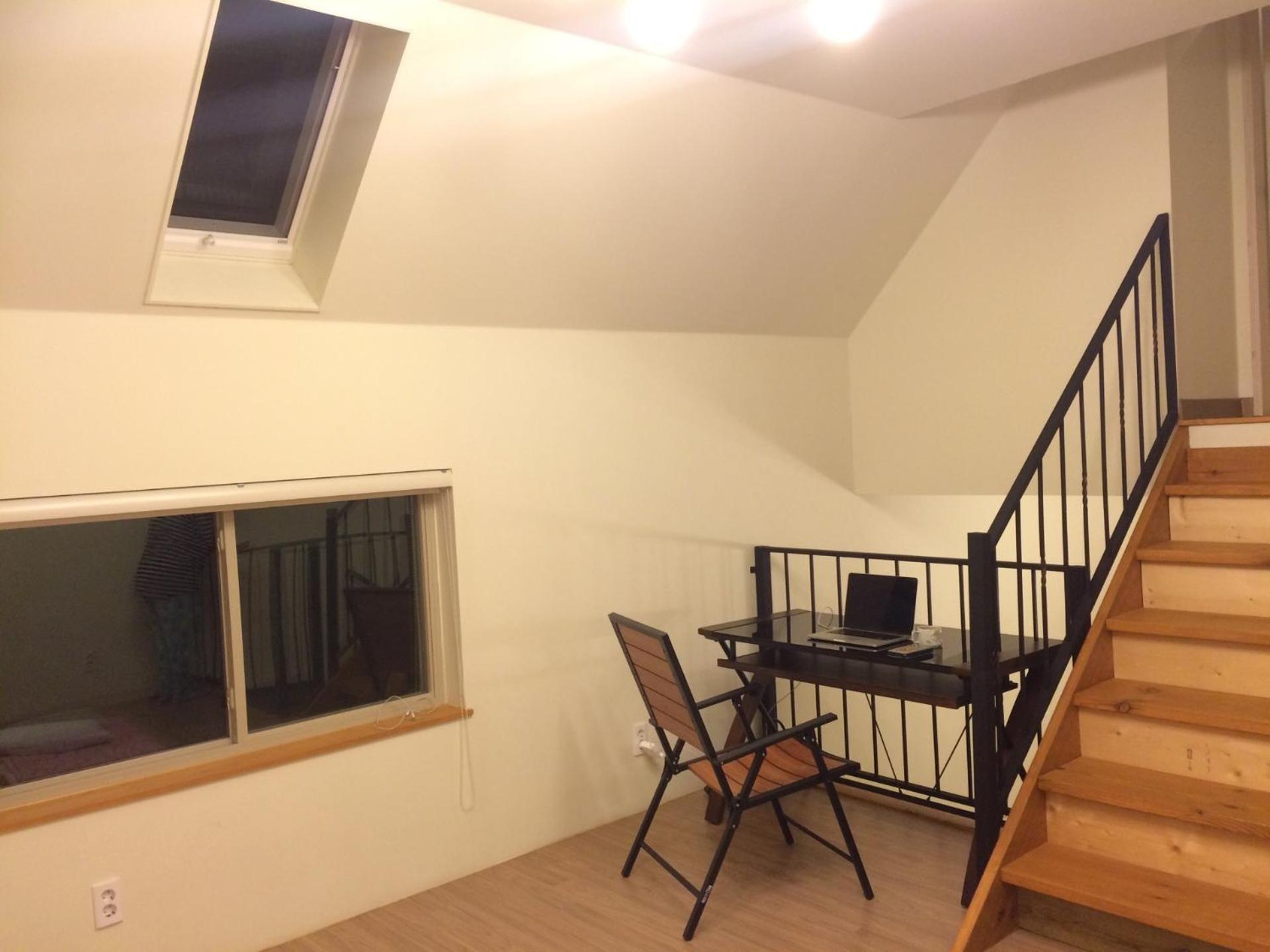Family Room photo 3