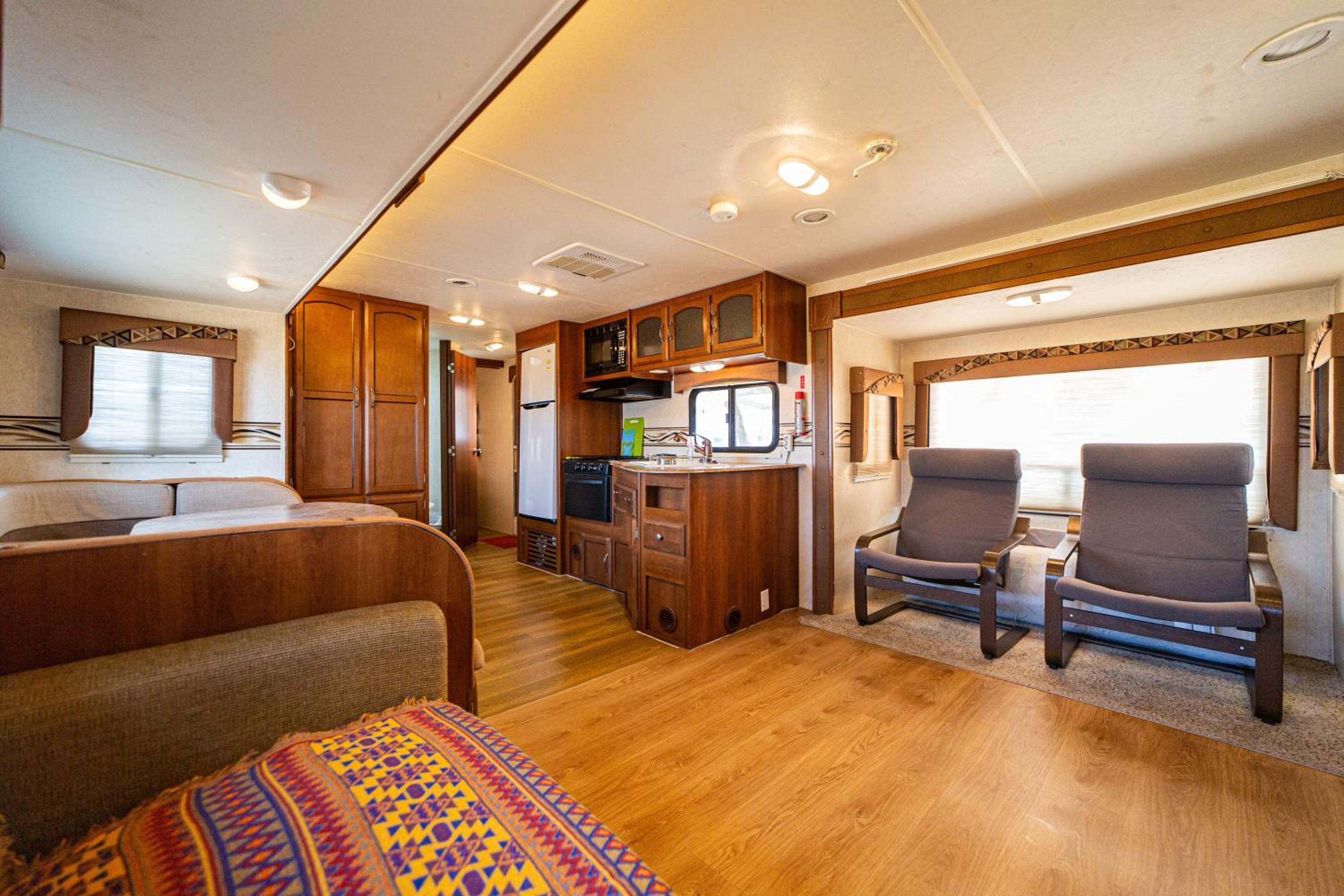 Caravan photo 2