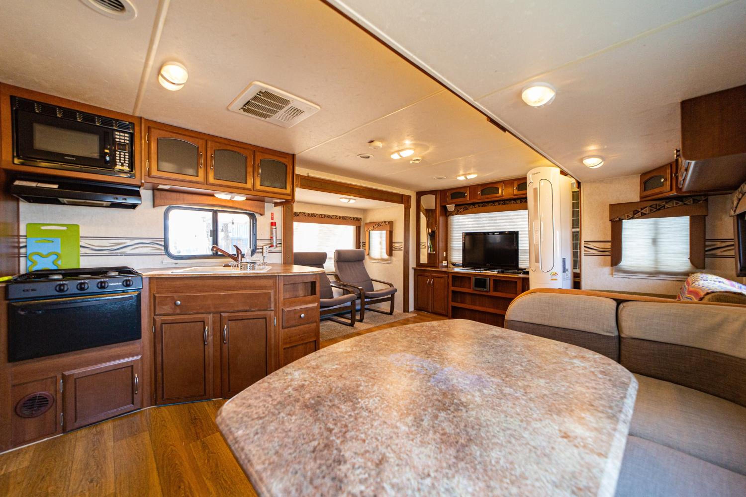 Caravan photo 2