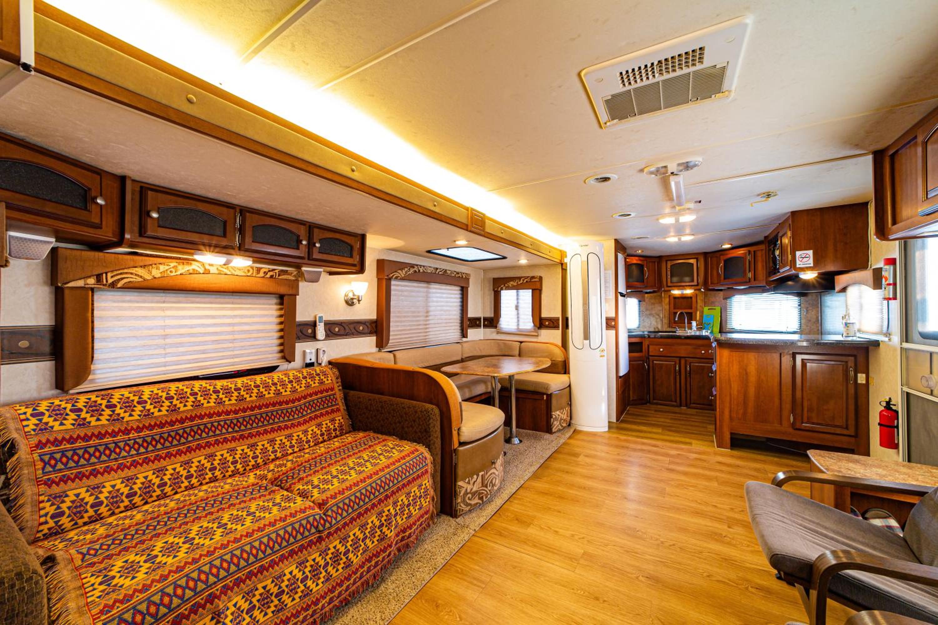 Caravan photo 1