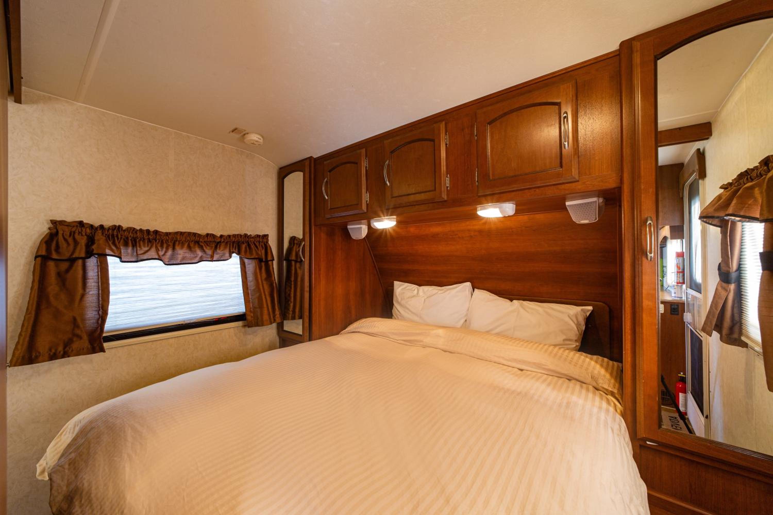 Caravan photo 3