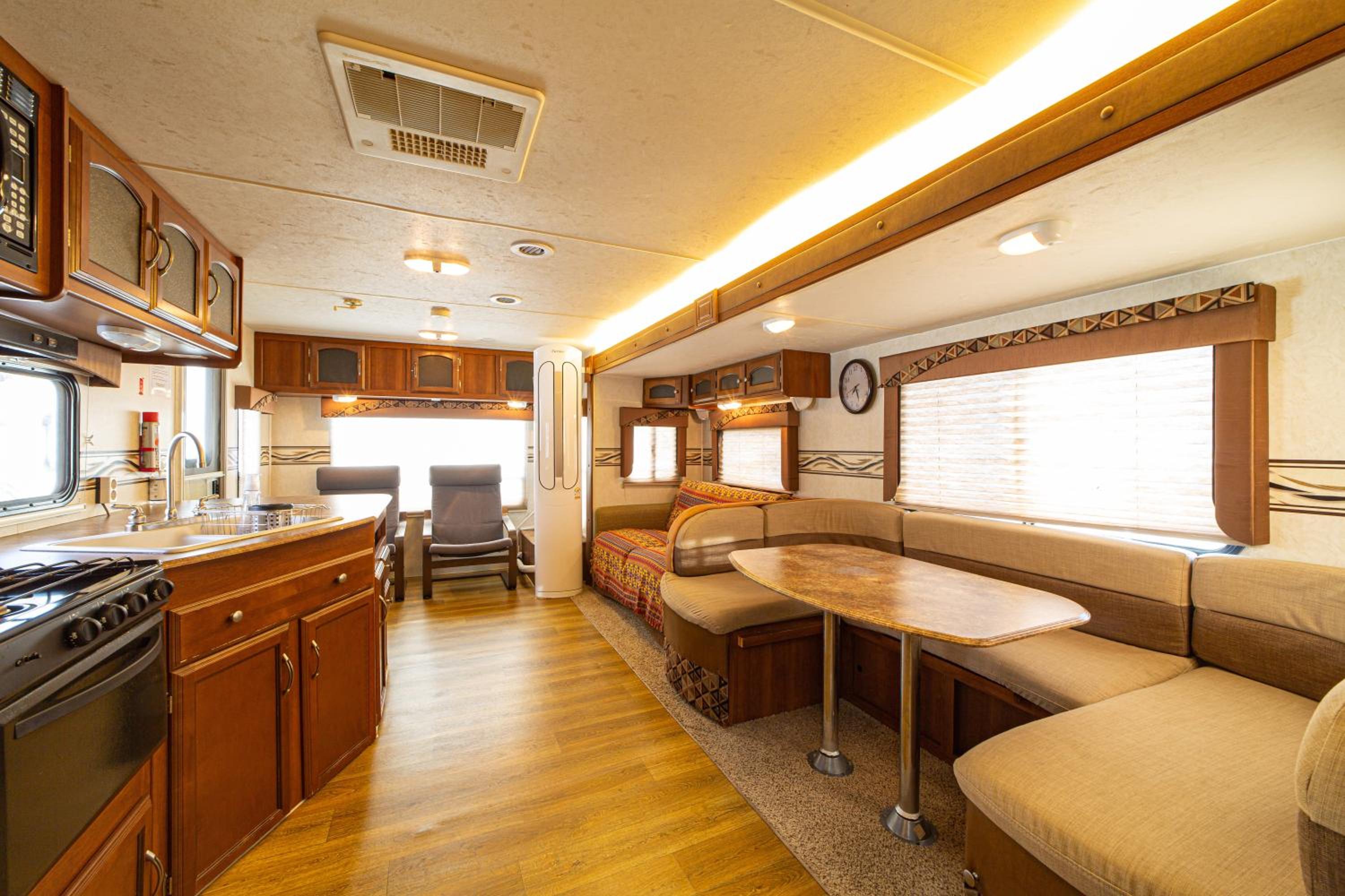 Caravan photo 1