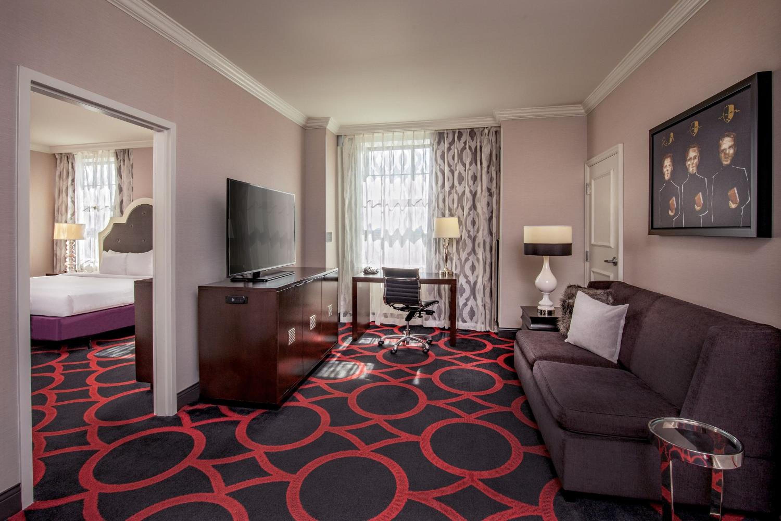 1 Bedroom Executive Suite, 1 King