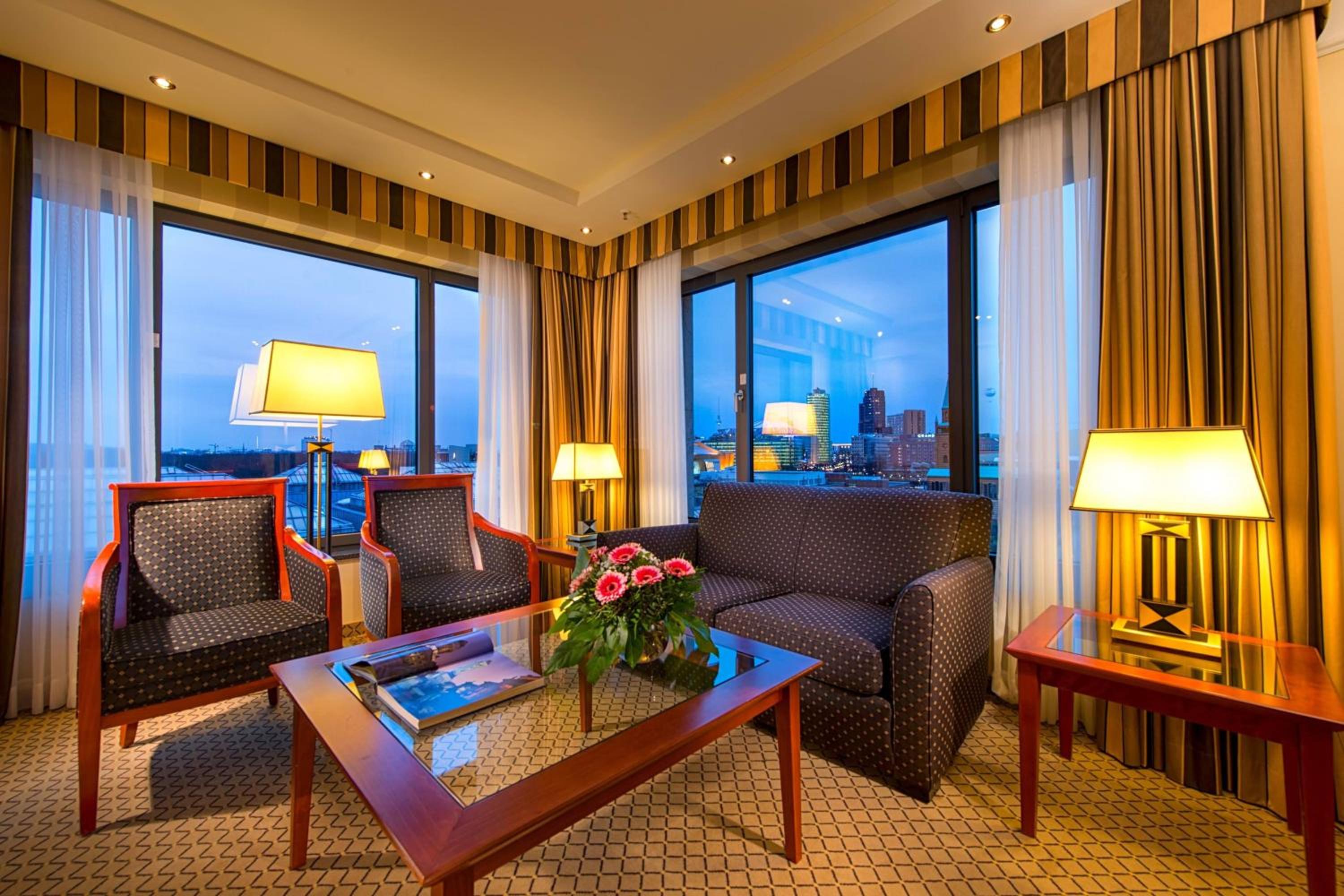 Superior Suite, 1 Bedroom Suite, 1 King