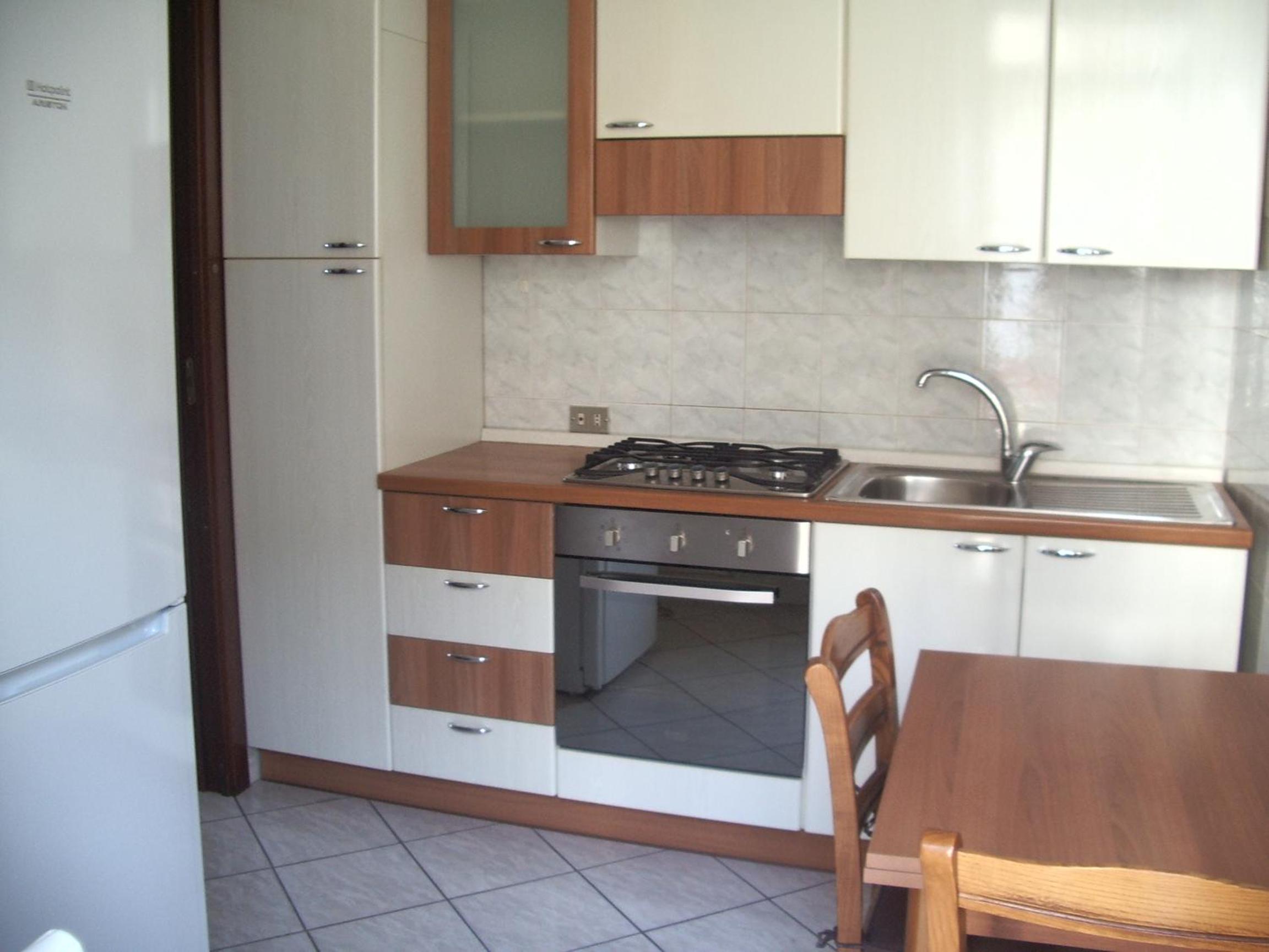 Two-Bedroom Apartment - Photo 17