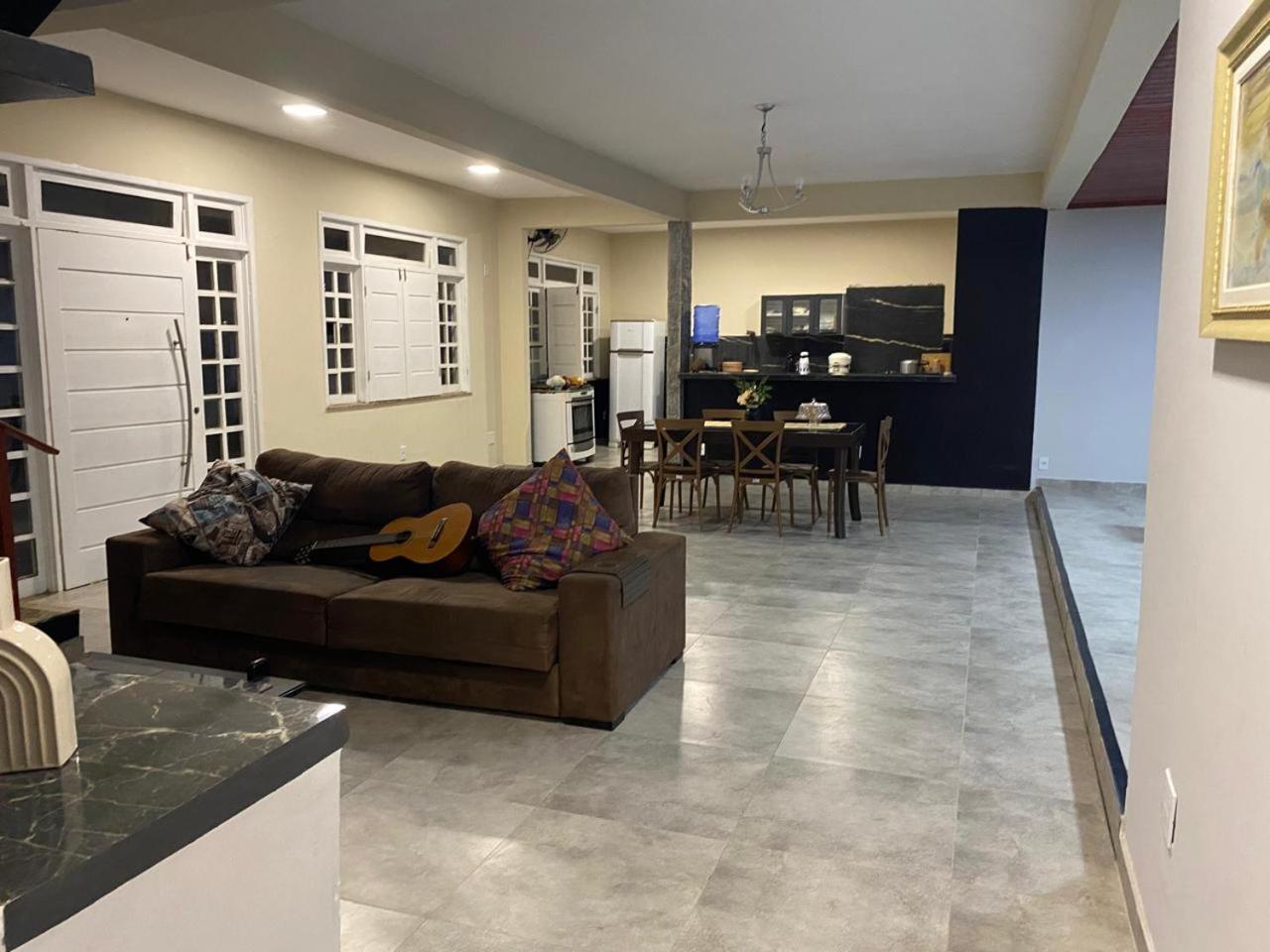 One-Bedroom House photo 1