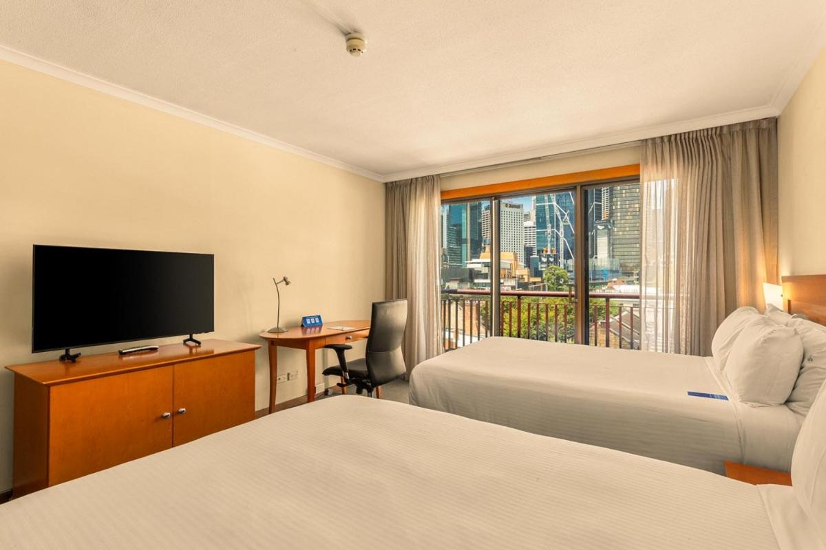 Two Double Beds Room - Photo 1