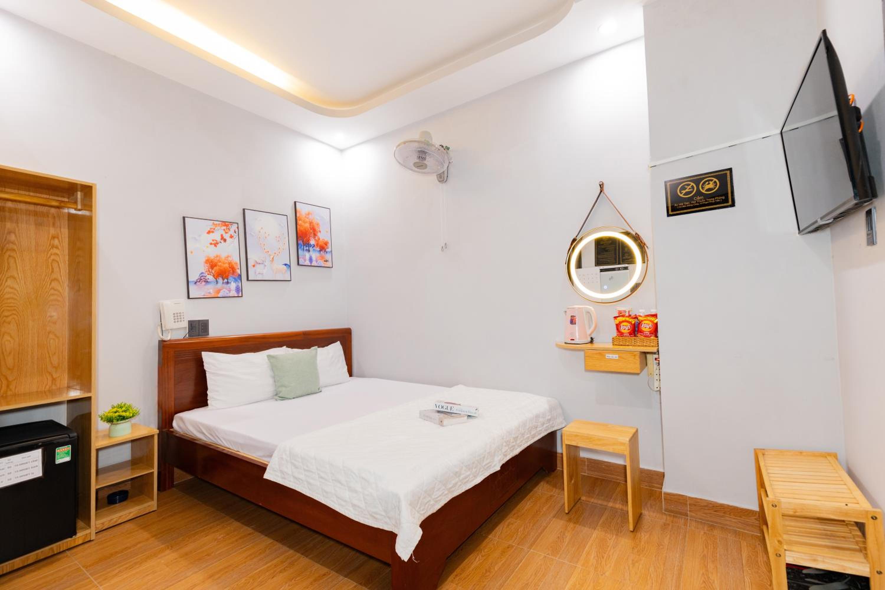Double Room - Photo 9