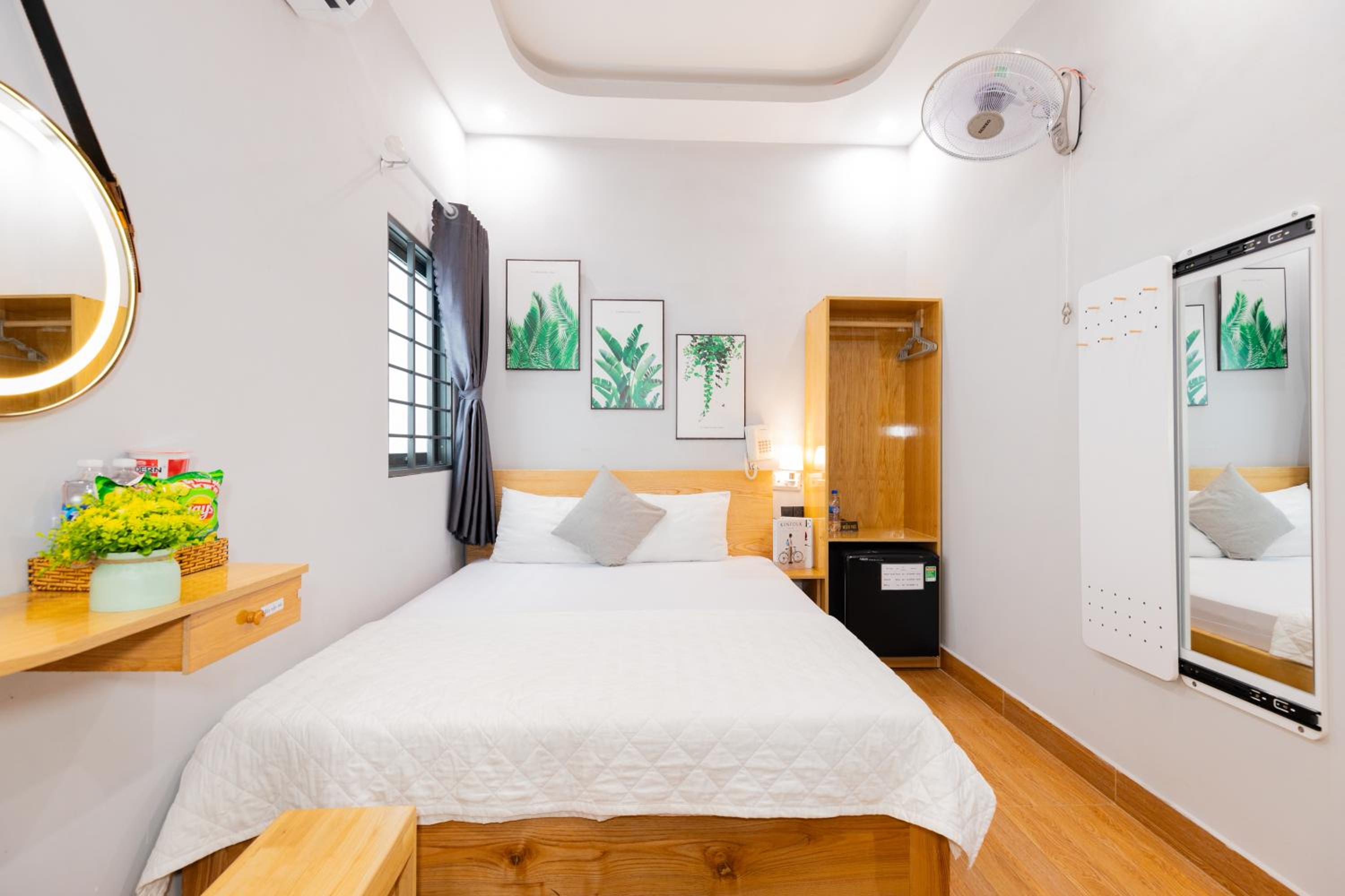 Double Room - Photo 5
