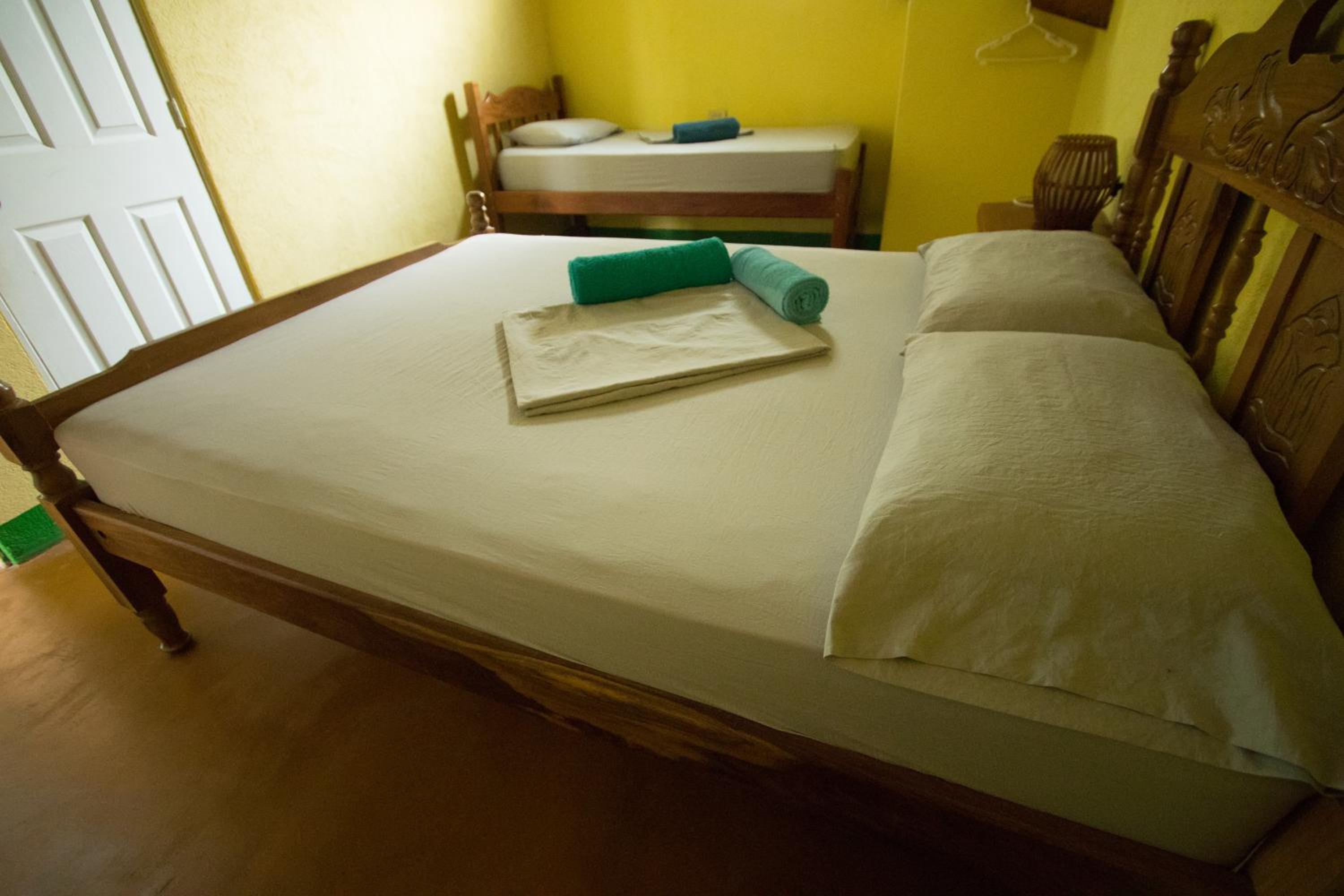 Triple Room with Bathroom photo 1