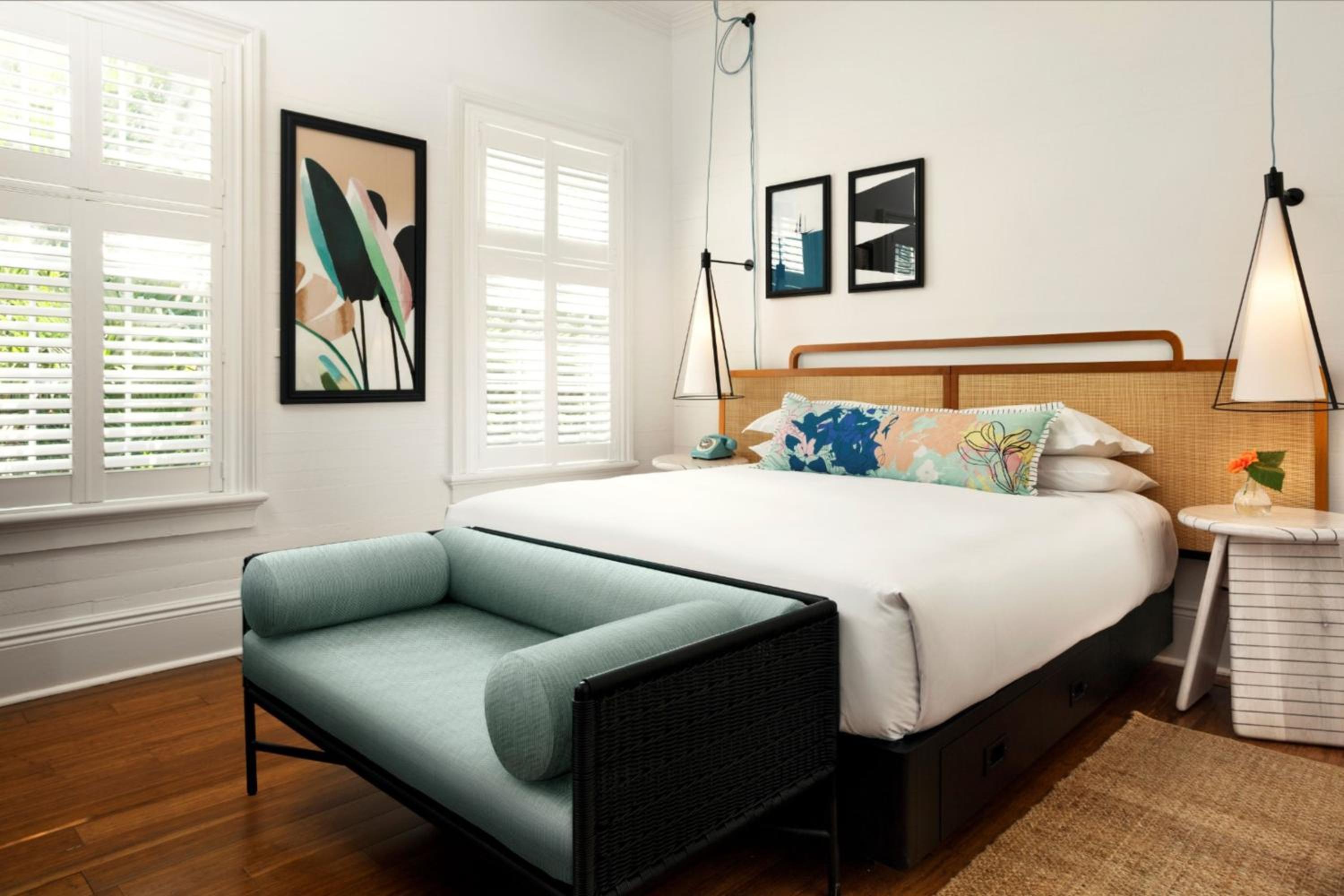 Essential King Room - Garden View