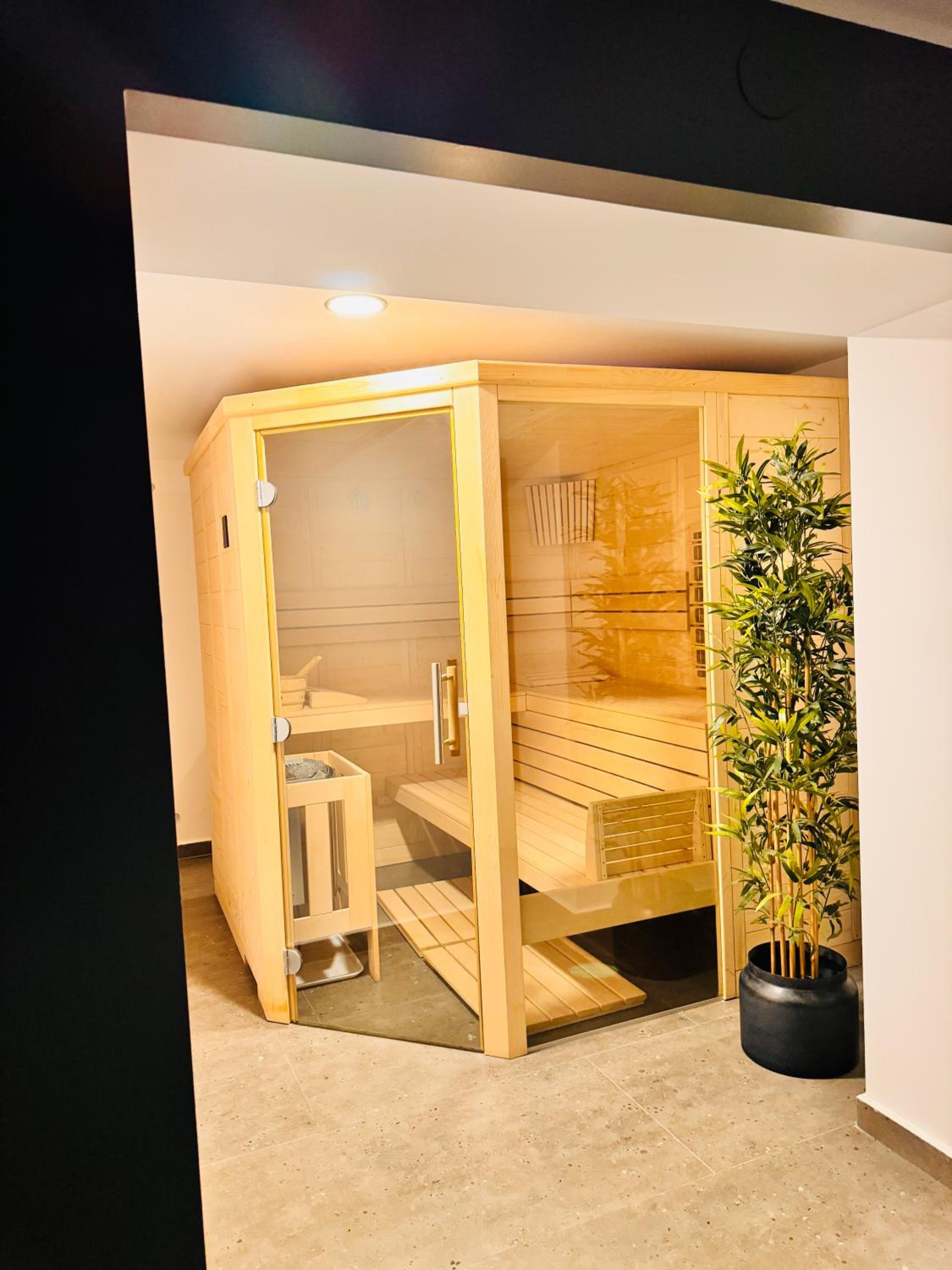 One-Bedroom Apartment with Spa Bath photo 2