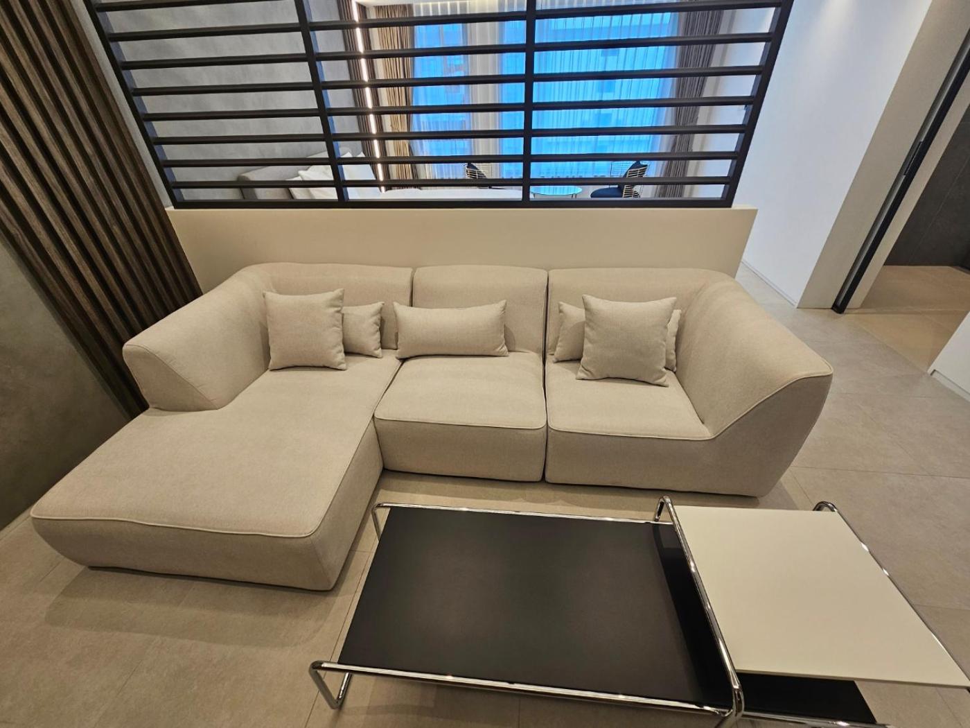 Suite - Photo 8