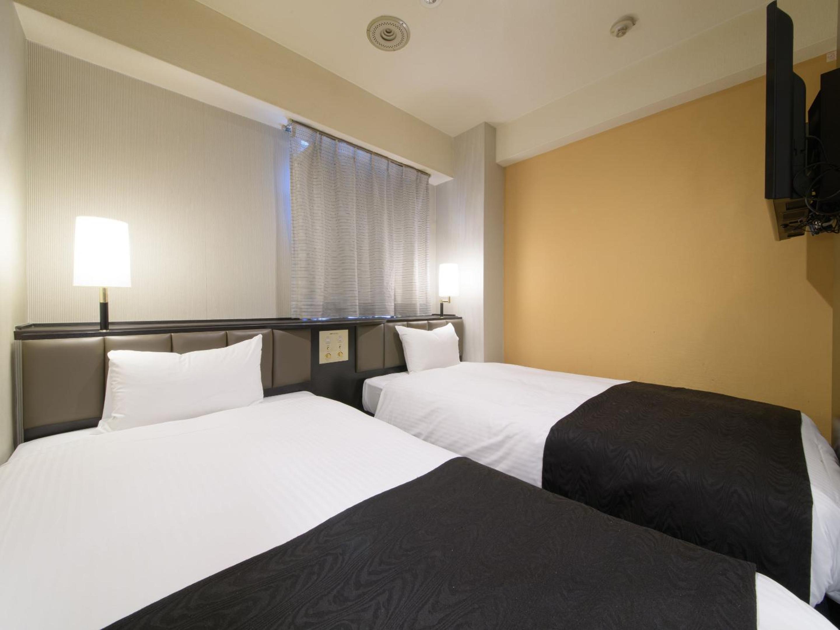Standard Twin Room - Non-Smoking - Photo 1