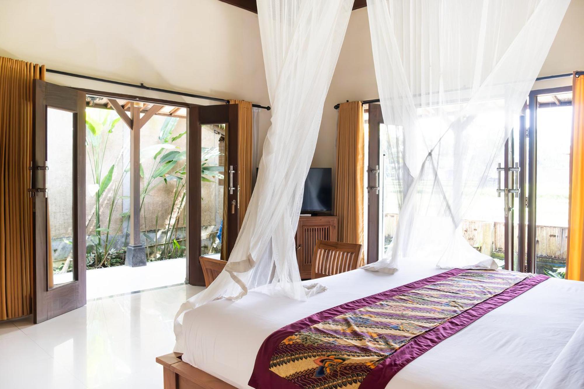 Large Double Room