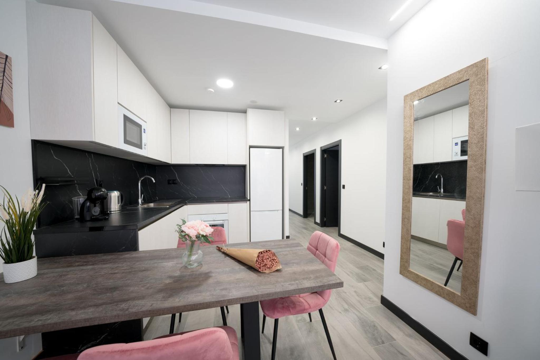 Two-Bedroom Family Apartment photo 3