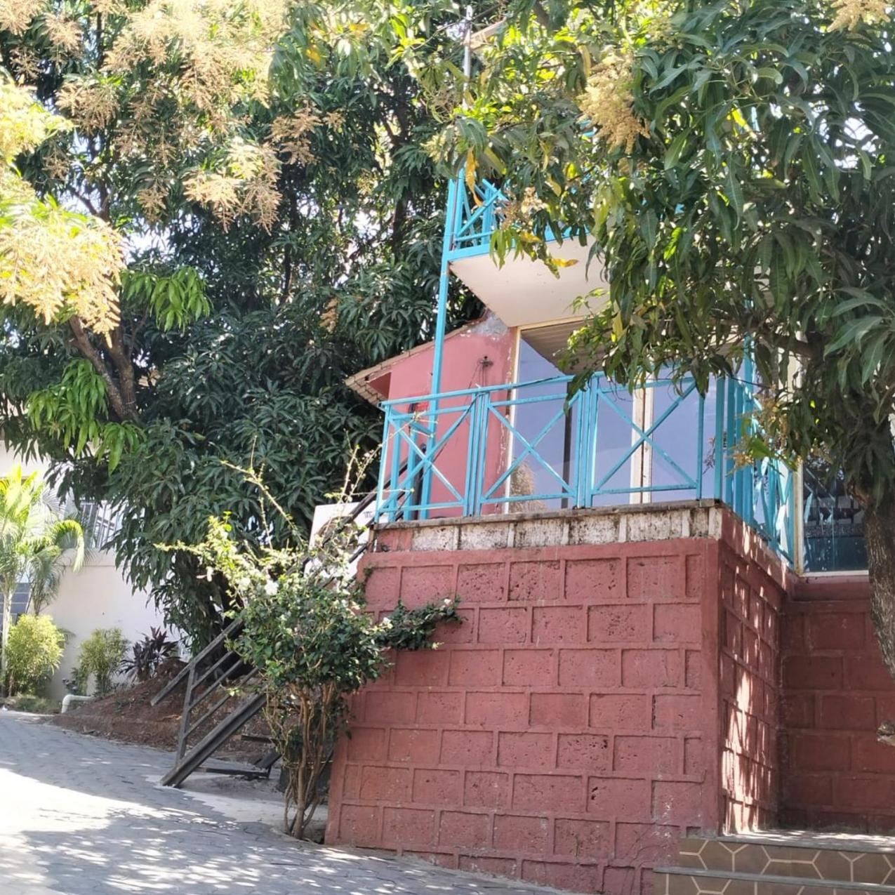 Bungalow photo 2