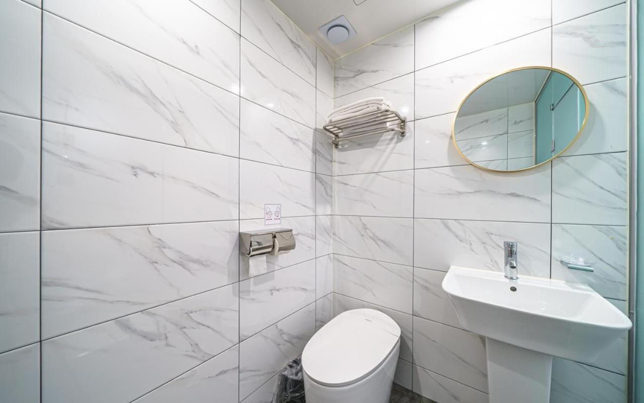 Superior Twin Room - Photo 28