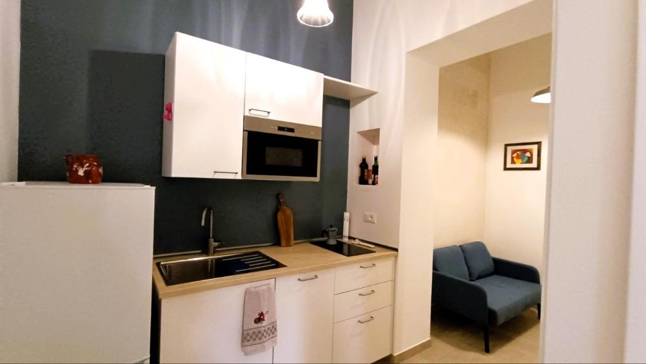 One-Bedroom House photo 2